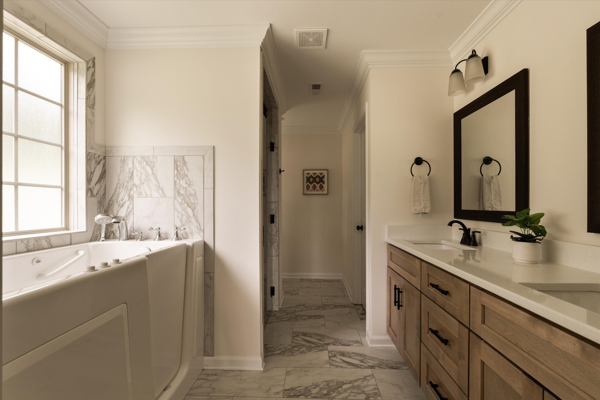 4740 Morrow Rd