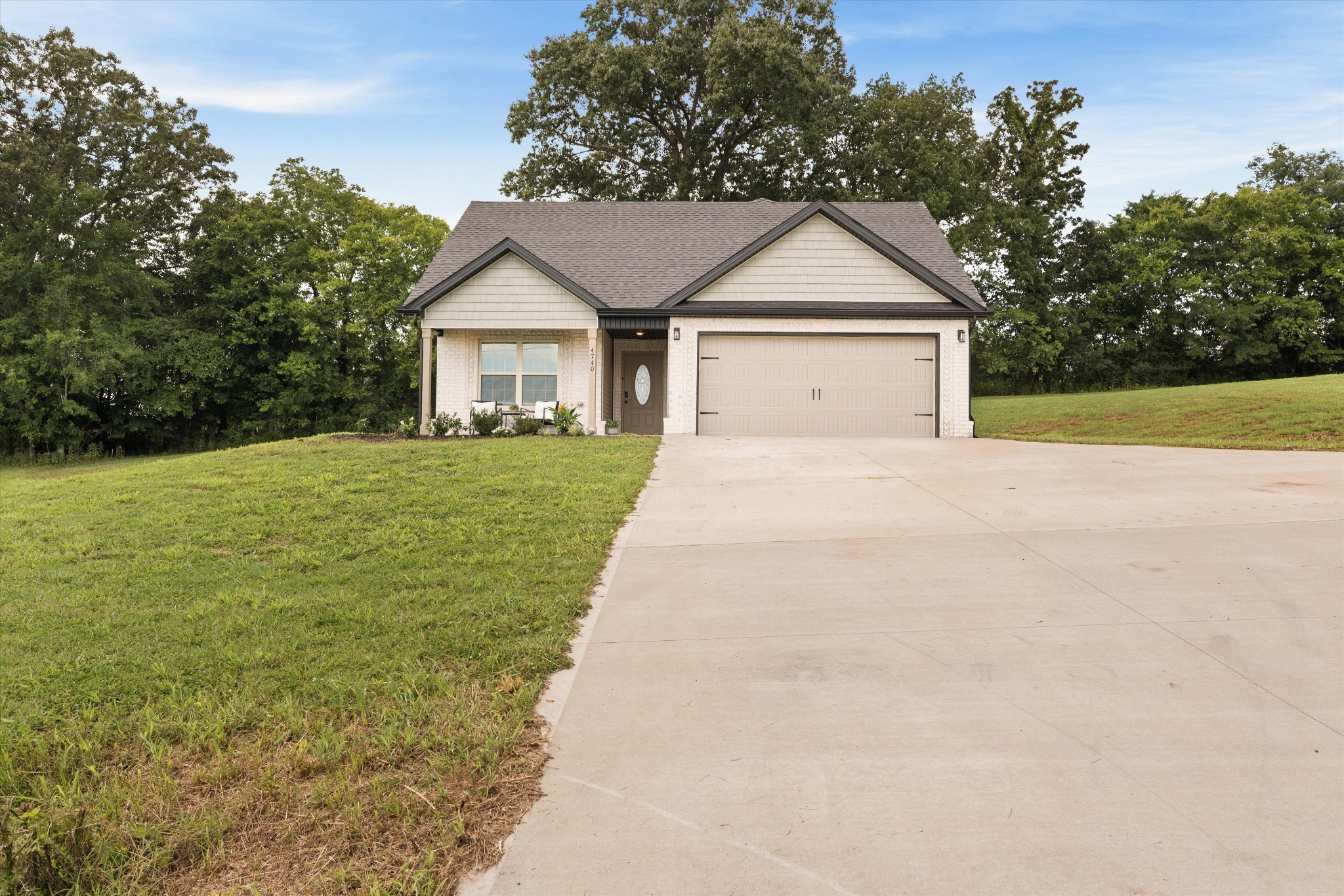 4740 Morrow Rd