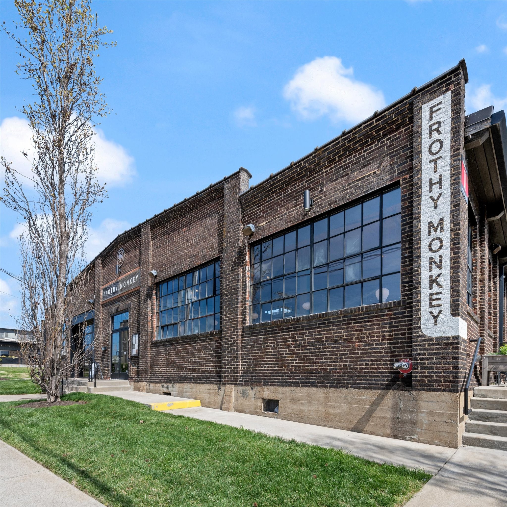 5308 Indiana Ave