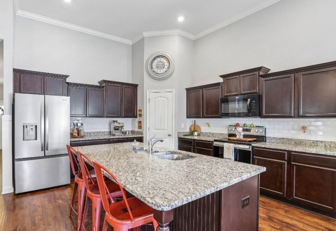 413 Tonalist Way