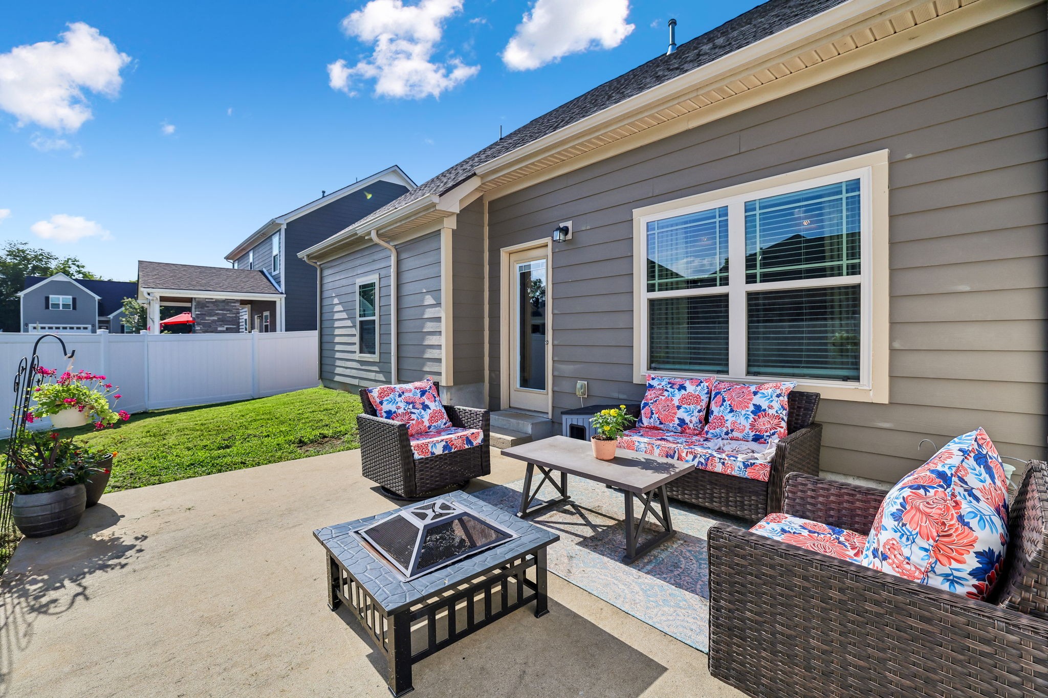 413 Tonalist Way