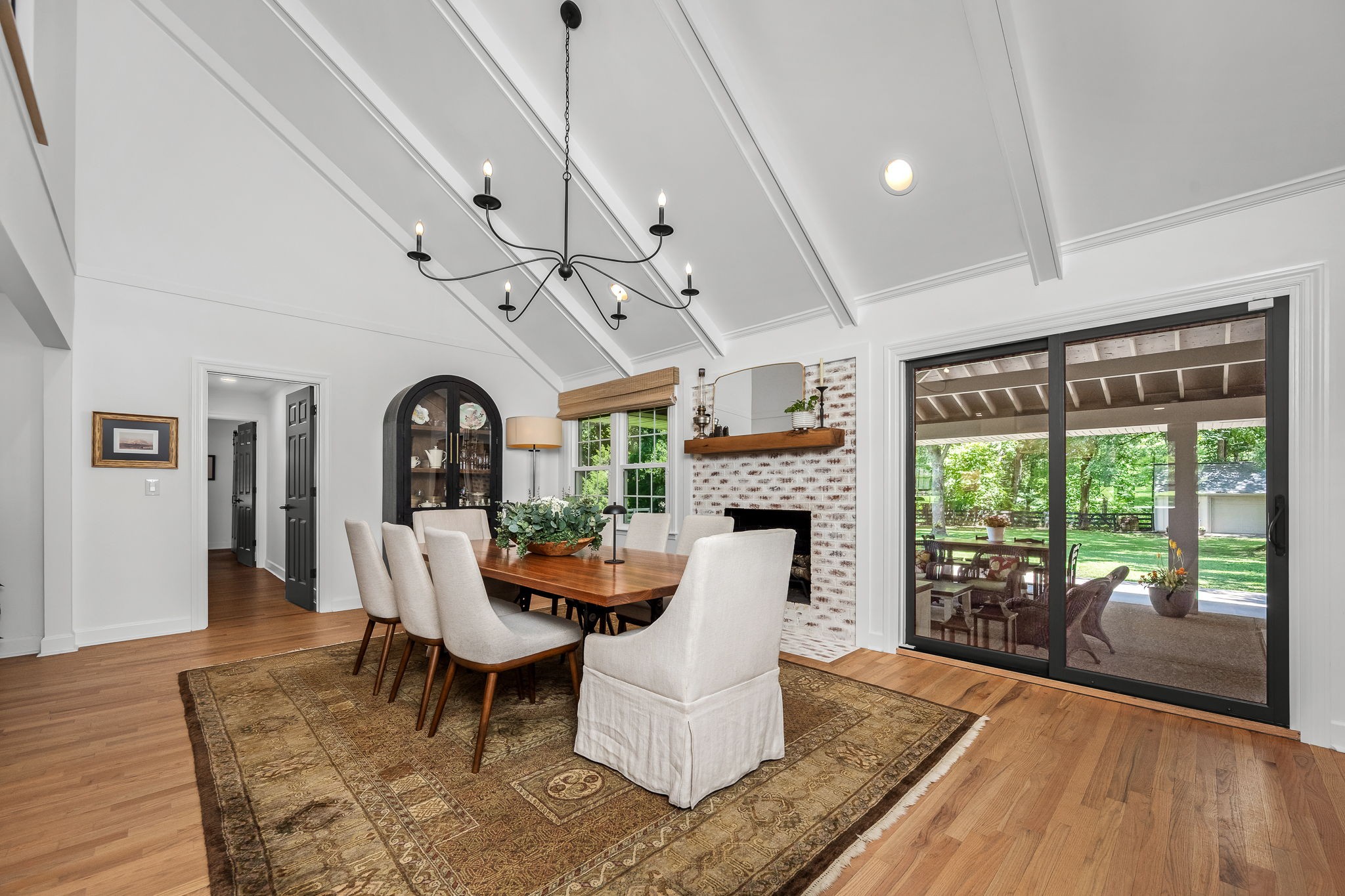 507 Ellington Dr
