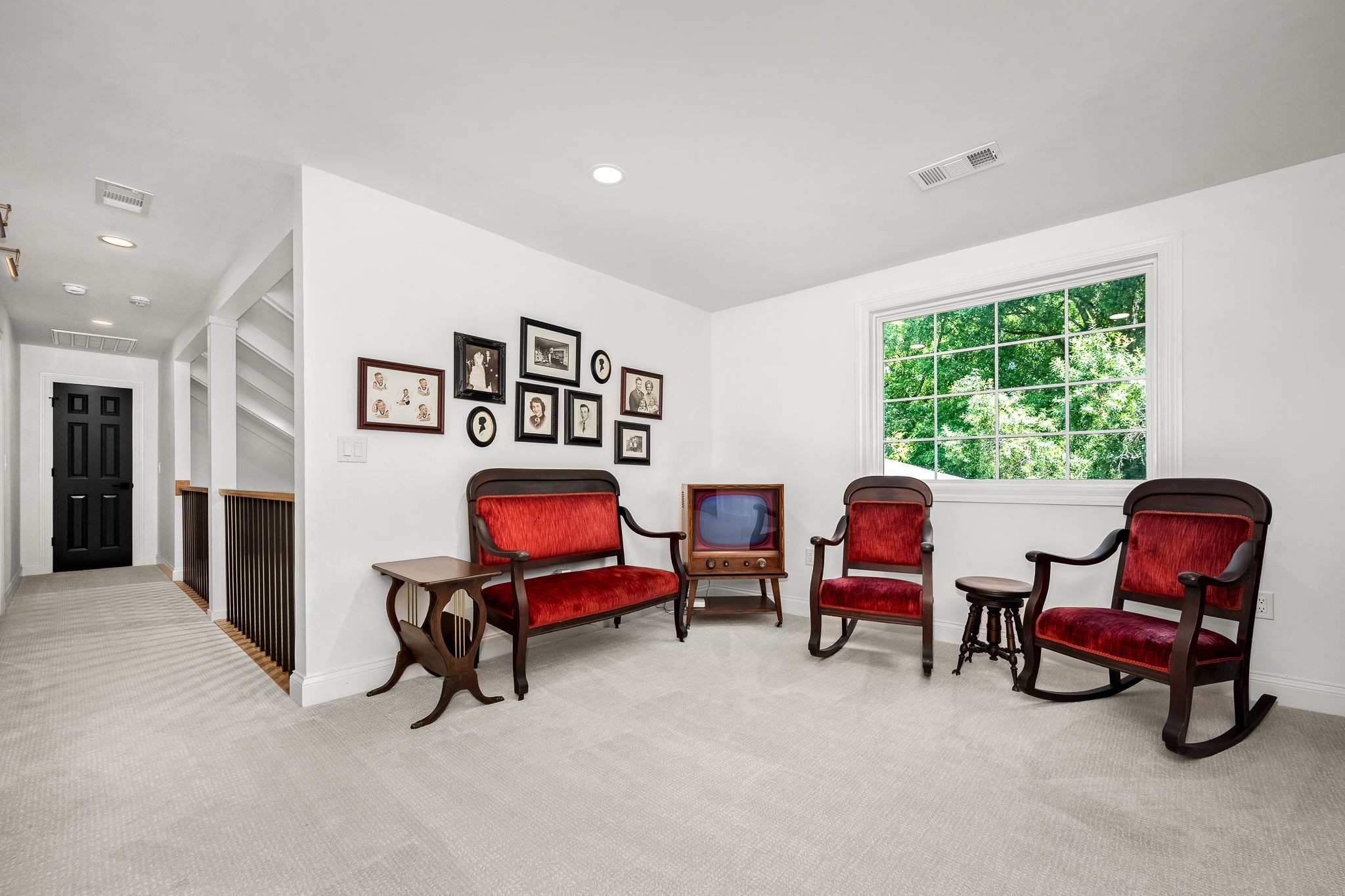 507 Ellington Dr