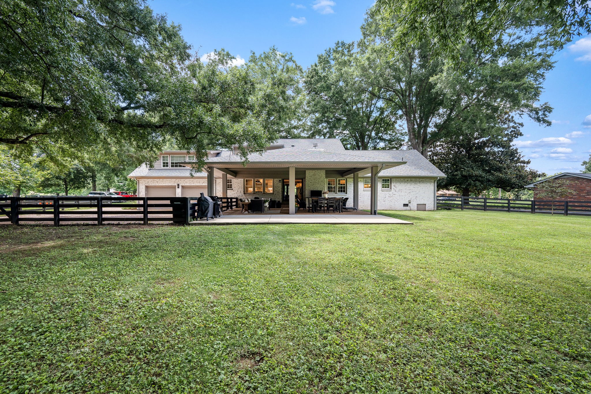 507 Ellington Dr