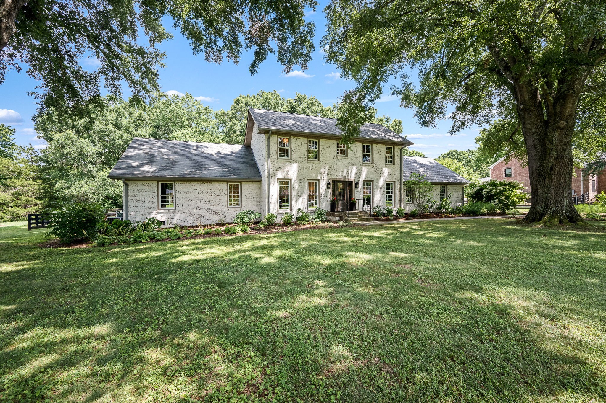 507 Ellington Dr