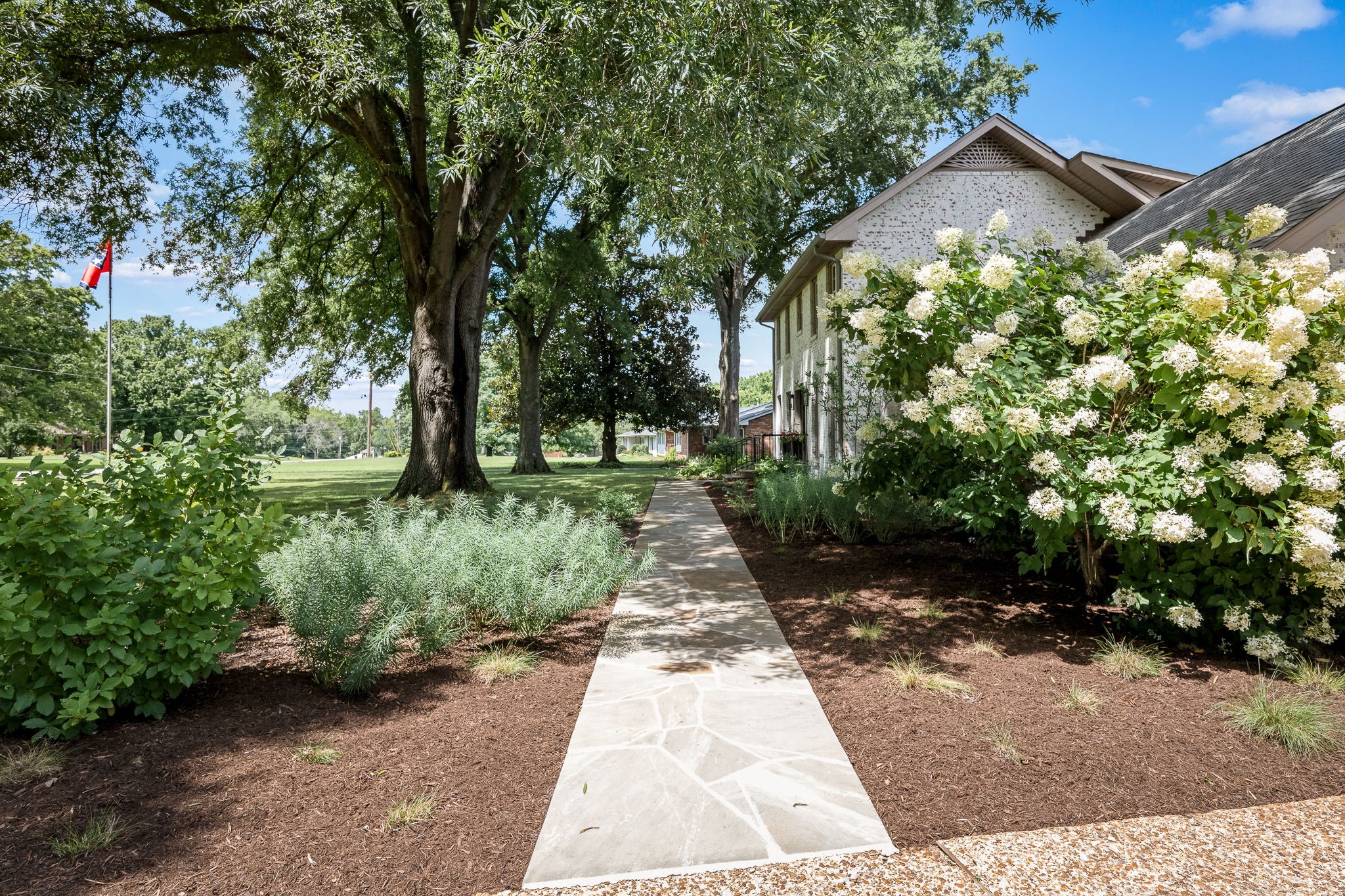 507 Ellington Dr