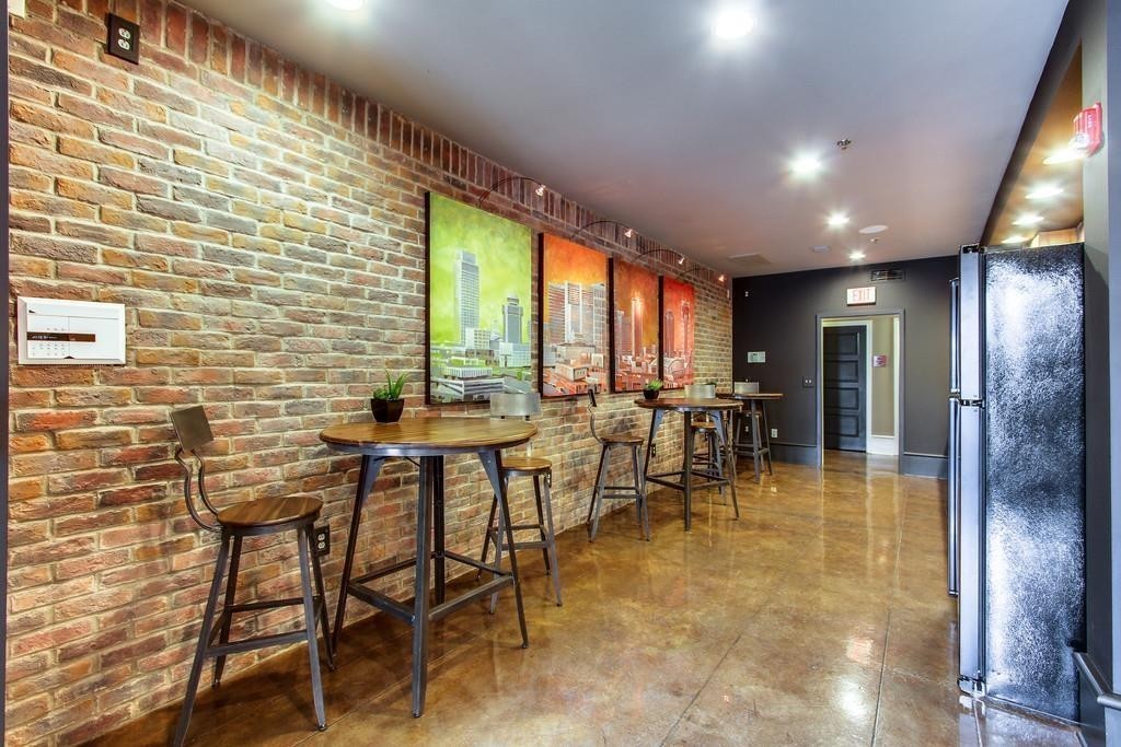1803 Broadway Unit: 203