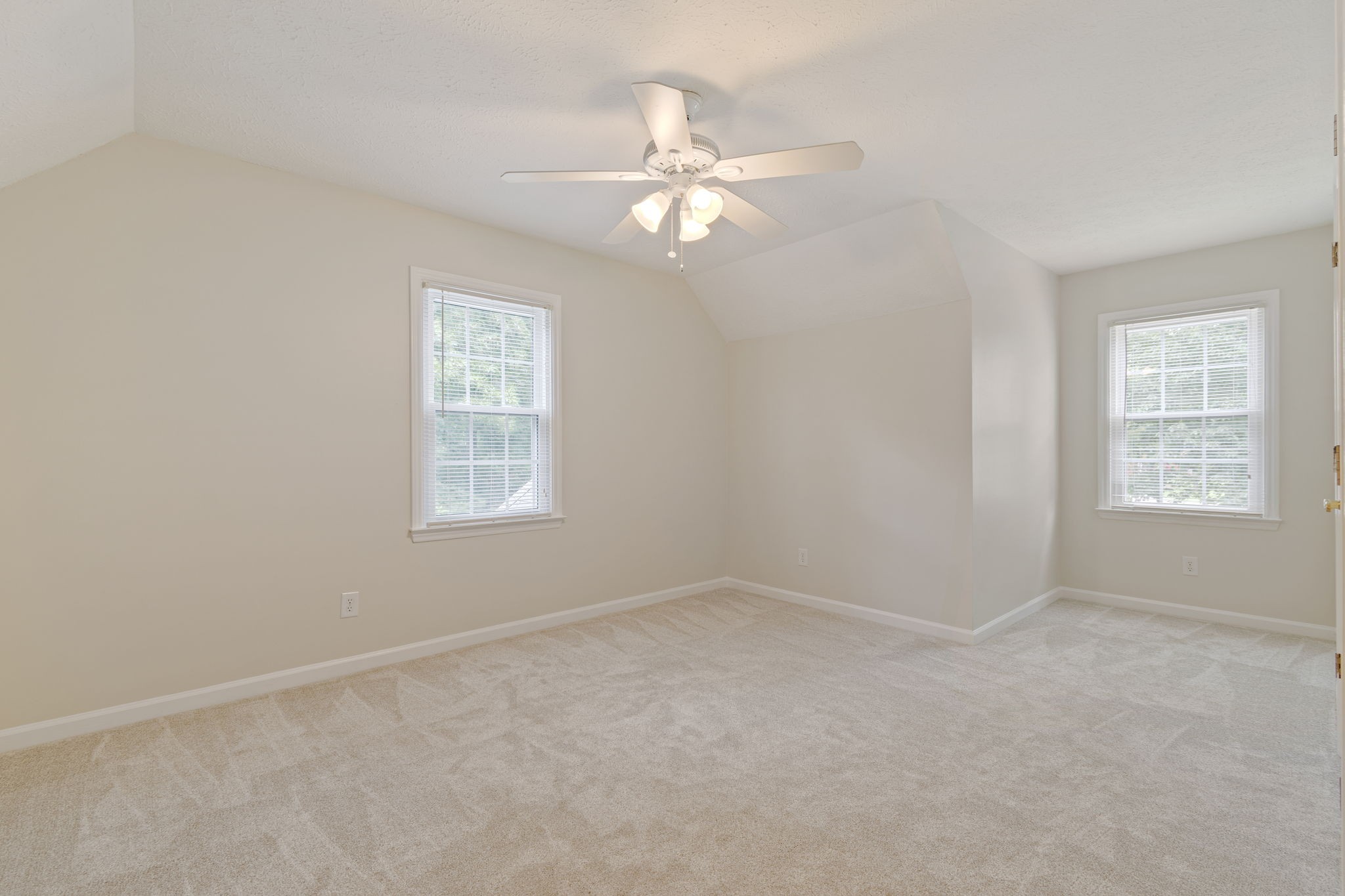 1052 Pleasant Run Rd