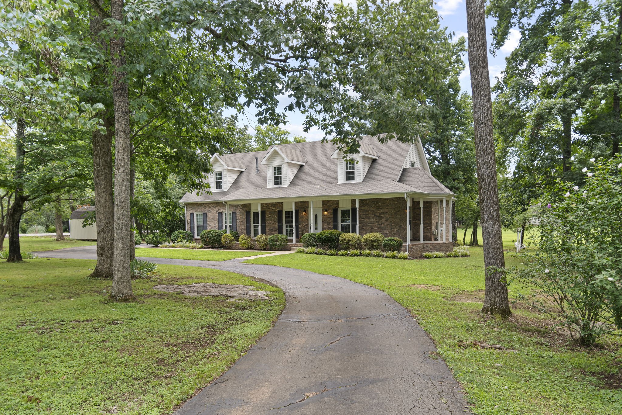 1052 Pleasant Run Rd