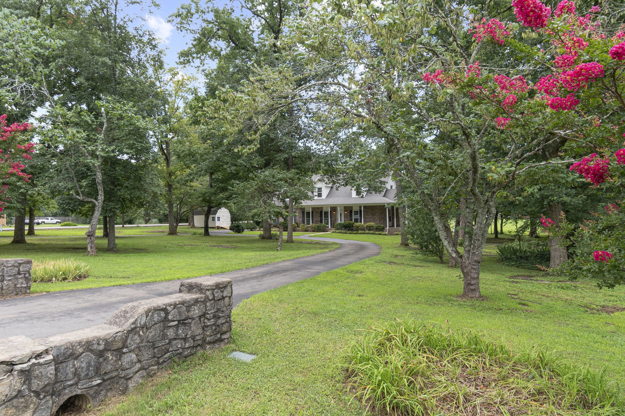 1052 Pleasant Run Rd