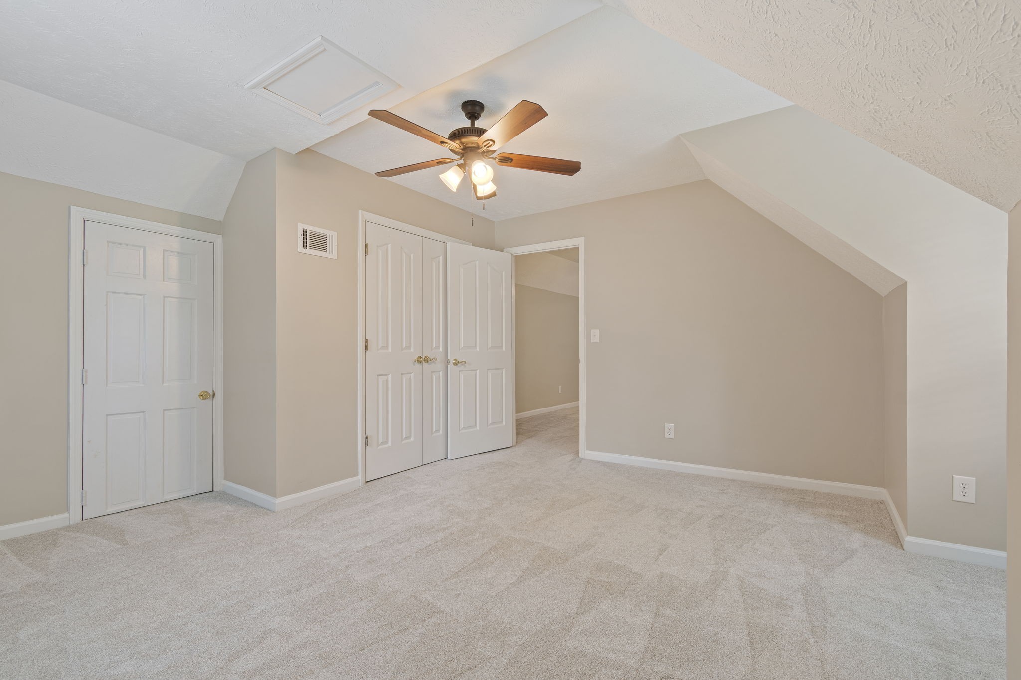 1052 Pleasant Run Rd