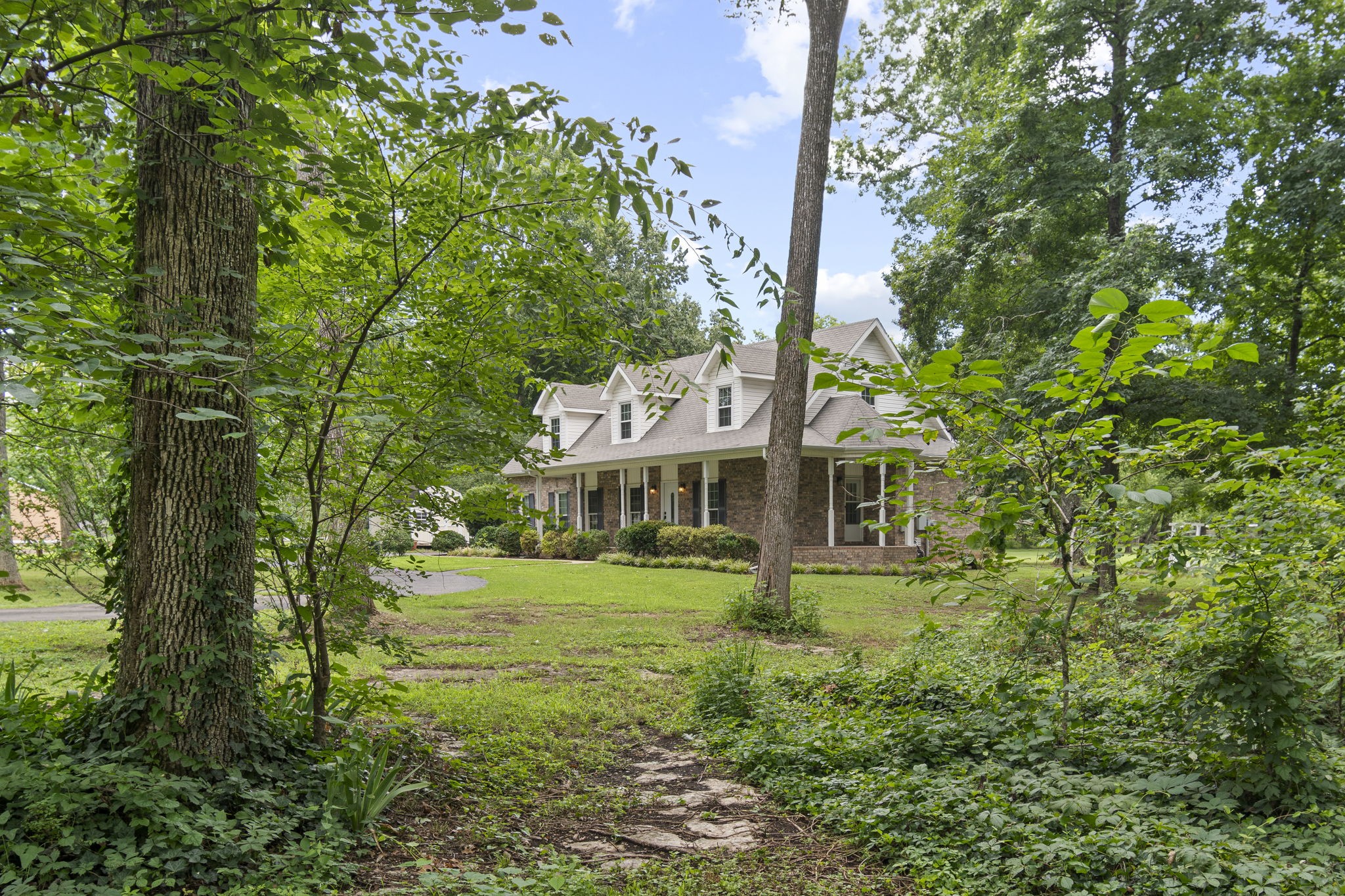 1052 Pleasant Run Rd