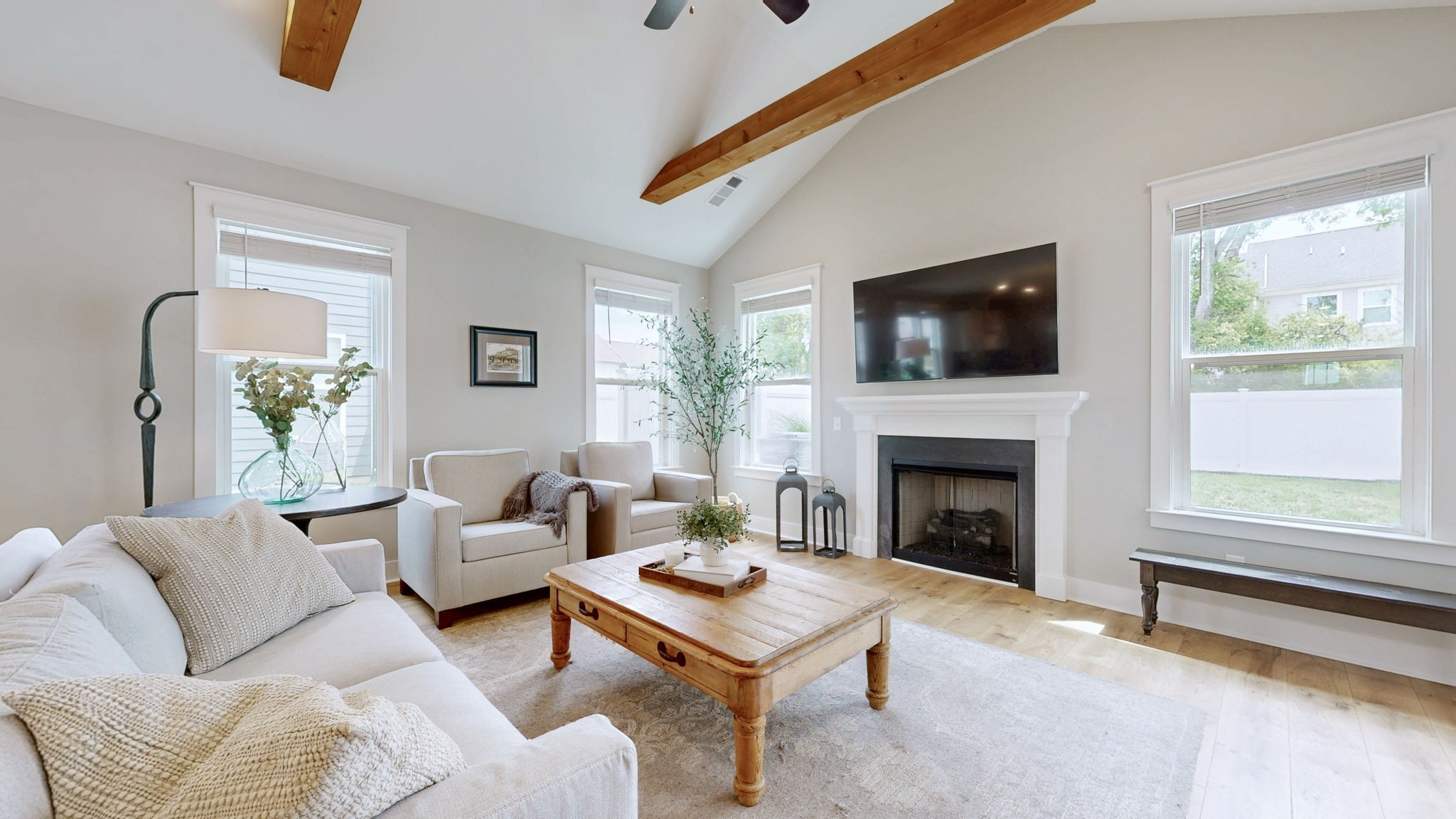 3238 Chatfield Dr