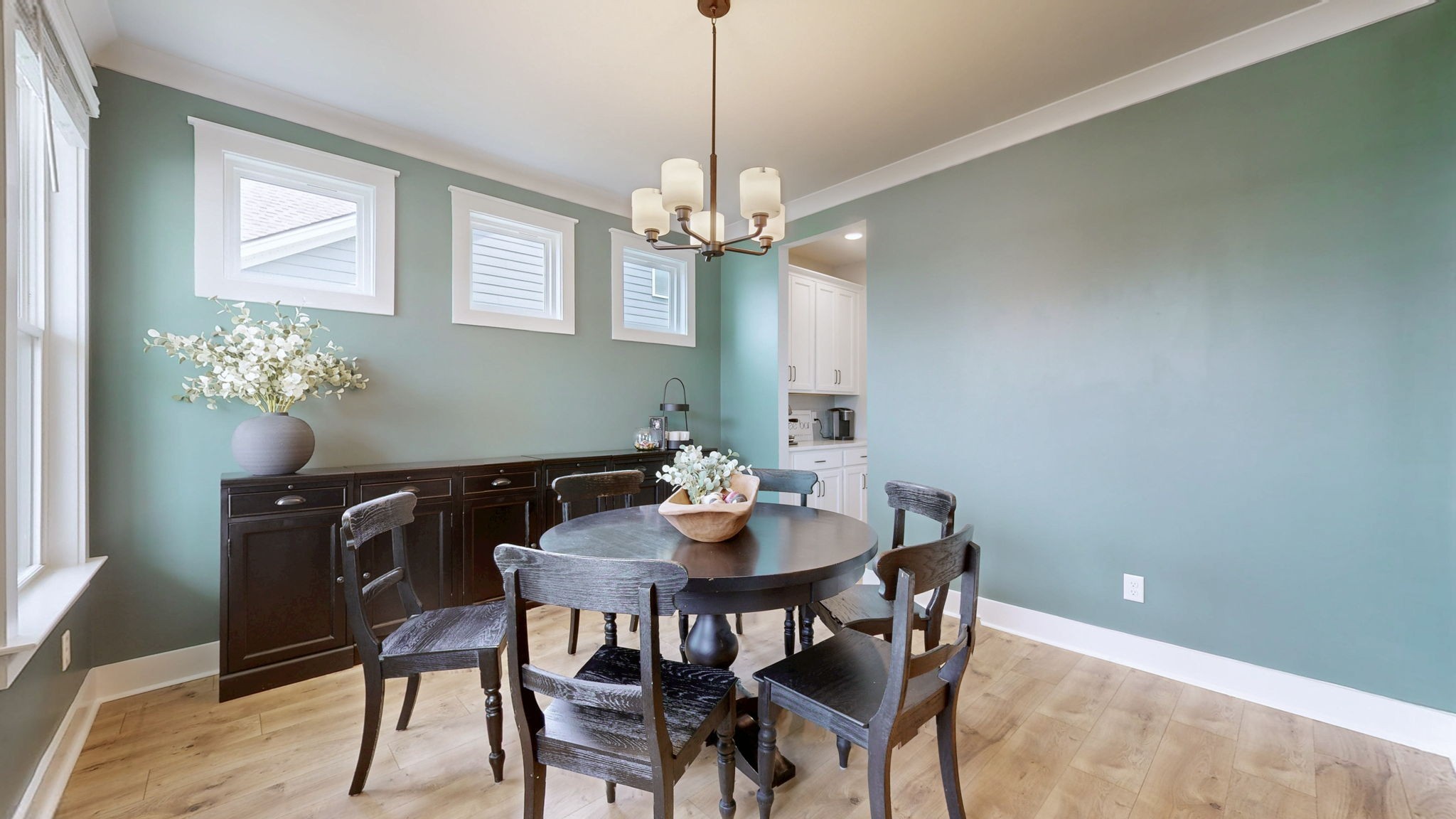 3238 Chatfield Dr