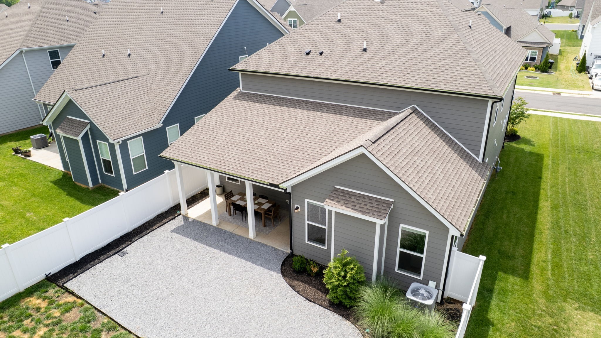 3238 Chatfield Dr