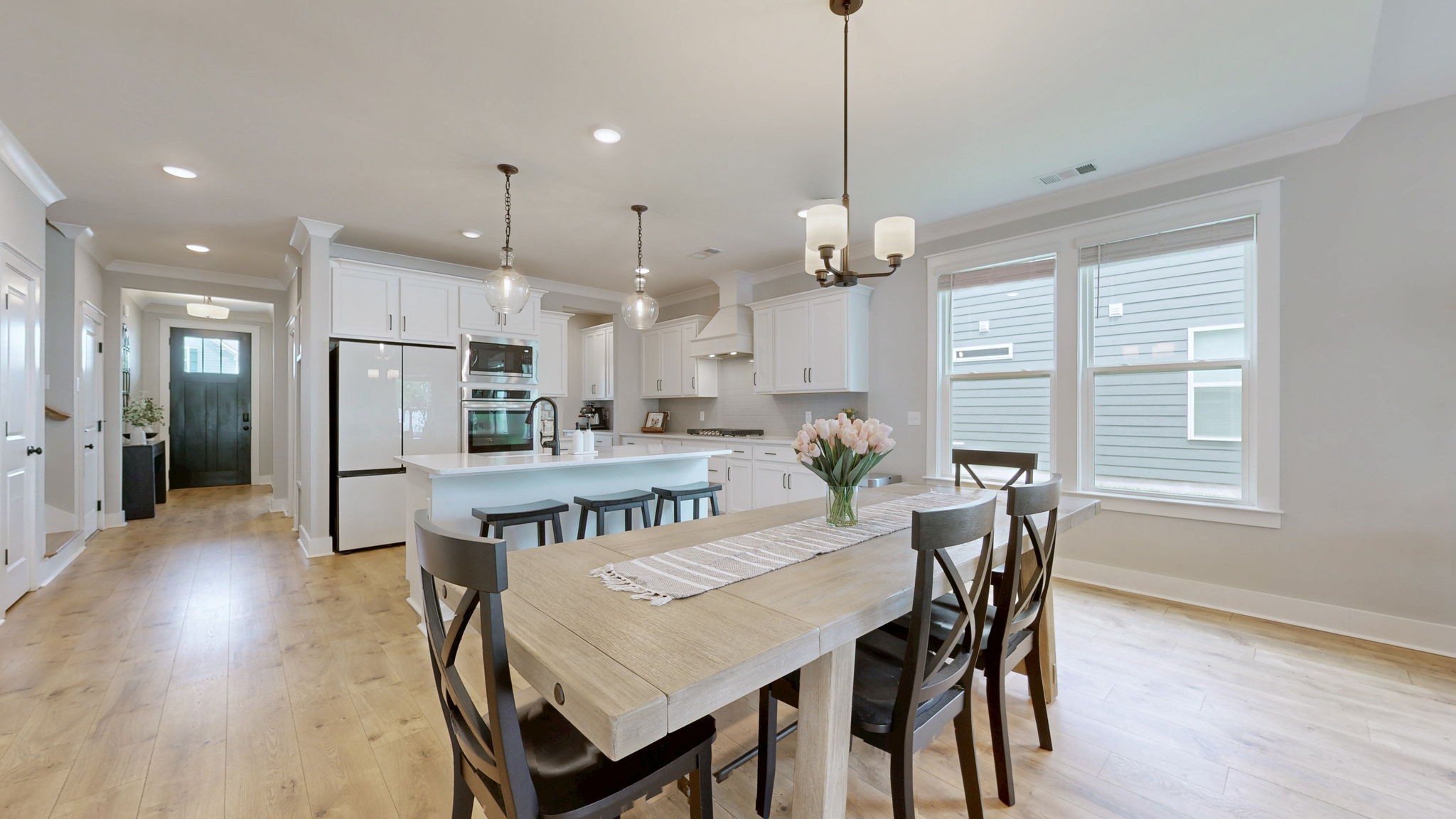3238 Chatfield Dr