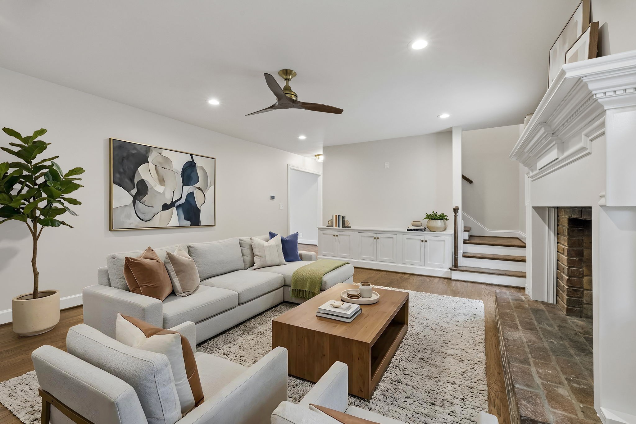 6004 Hillsboro Pike