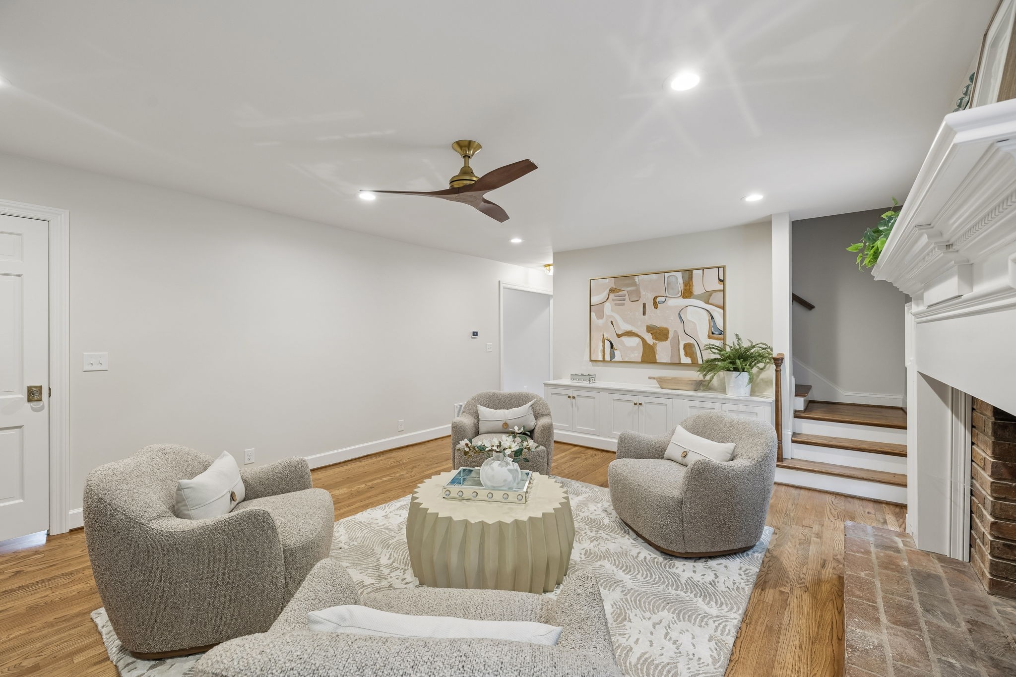 6004 Hillsboro Pike