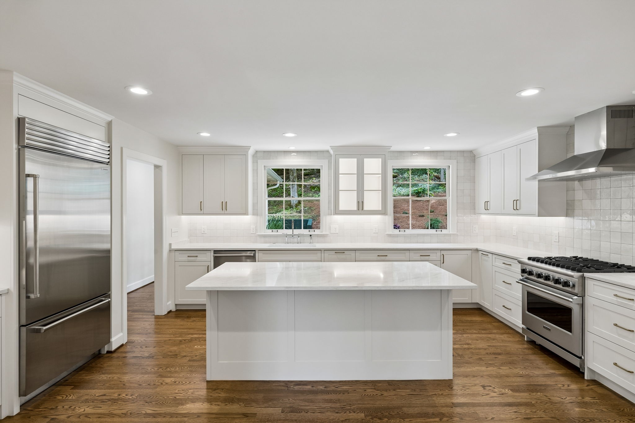 6004 Hillsboro Pike