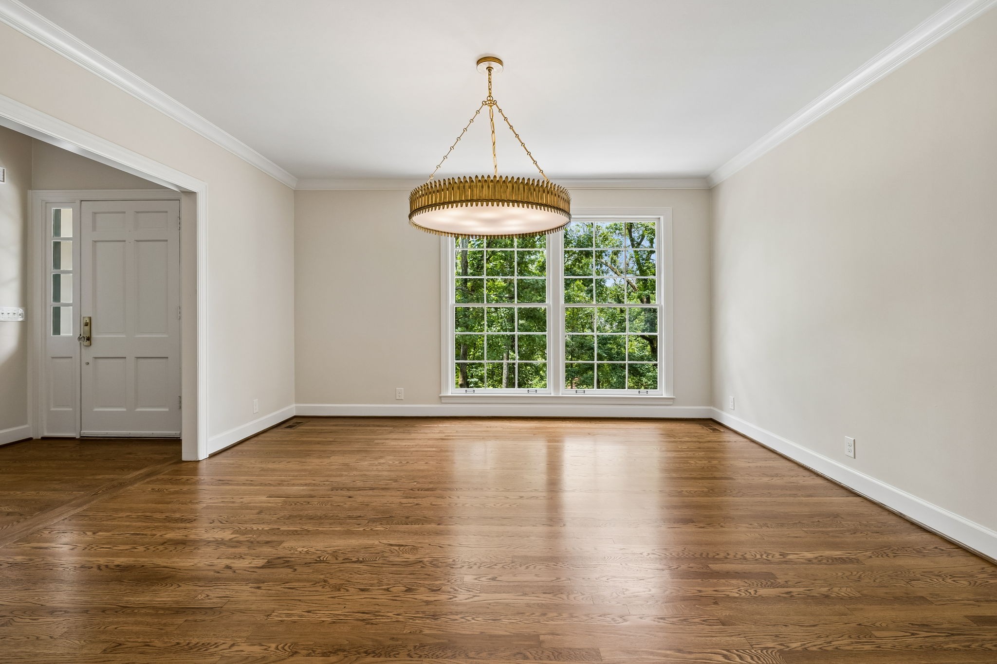 6004 Hillsboro Pike