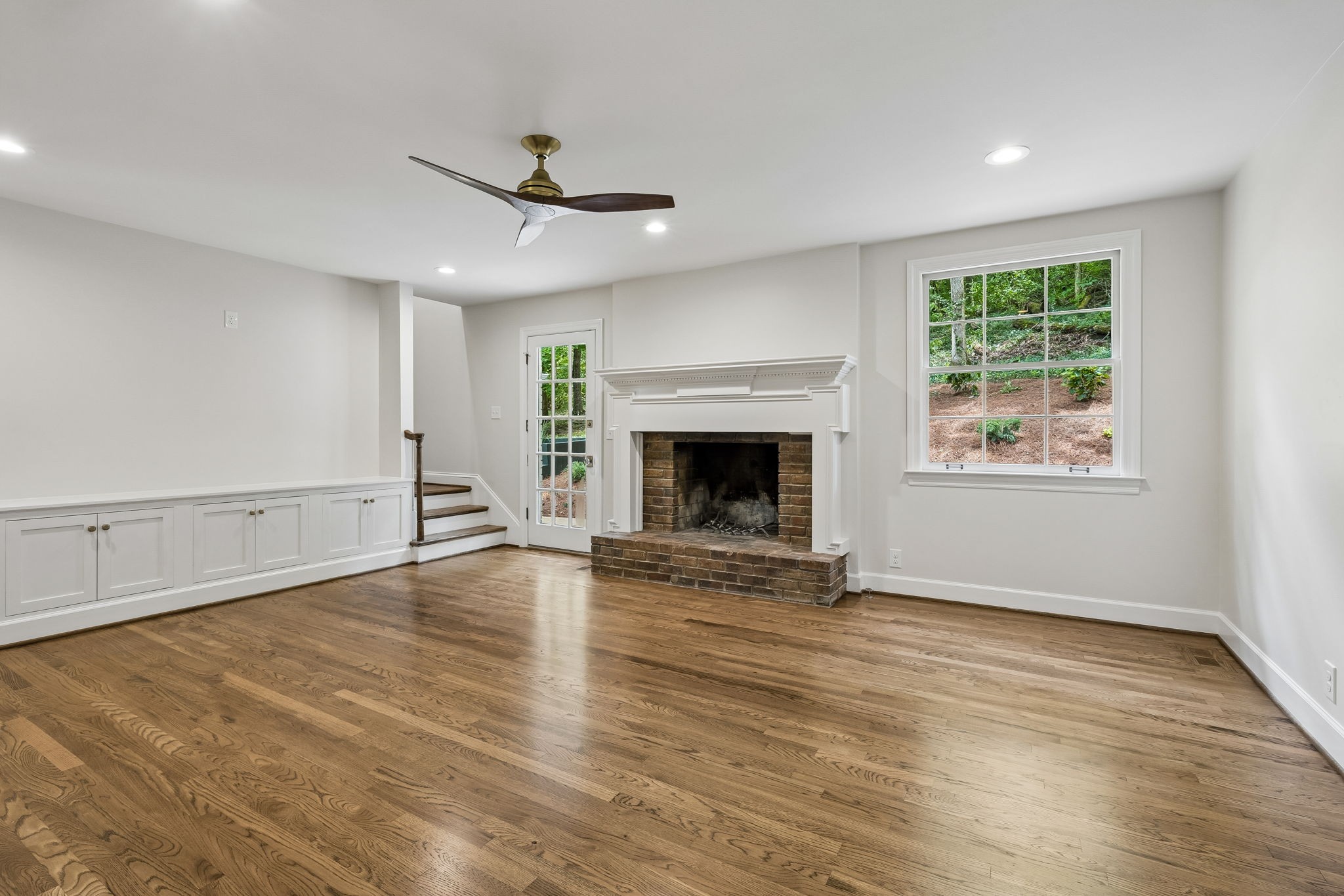 6004 Hillsboro Pike