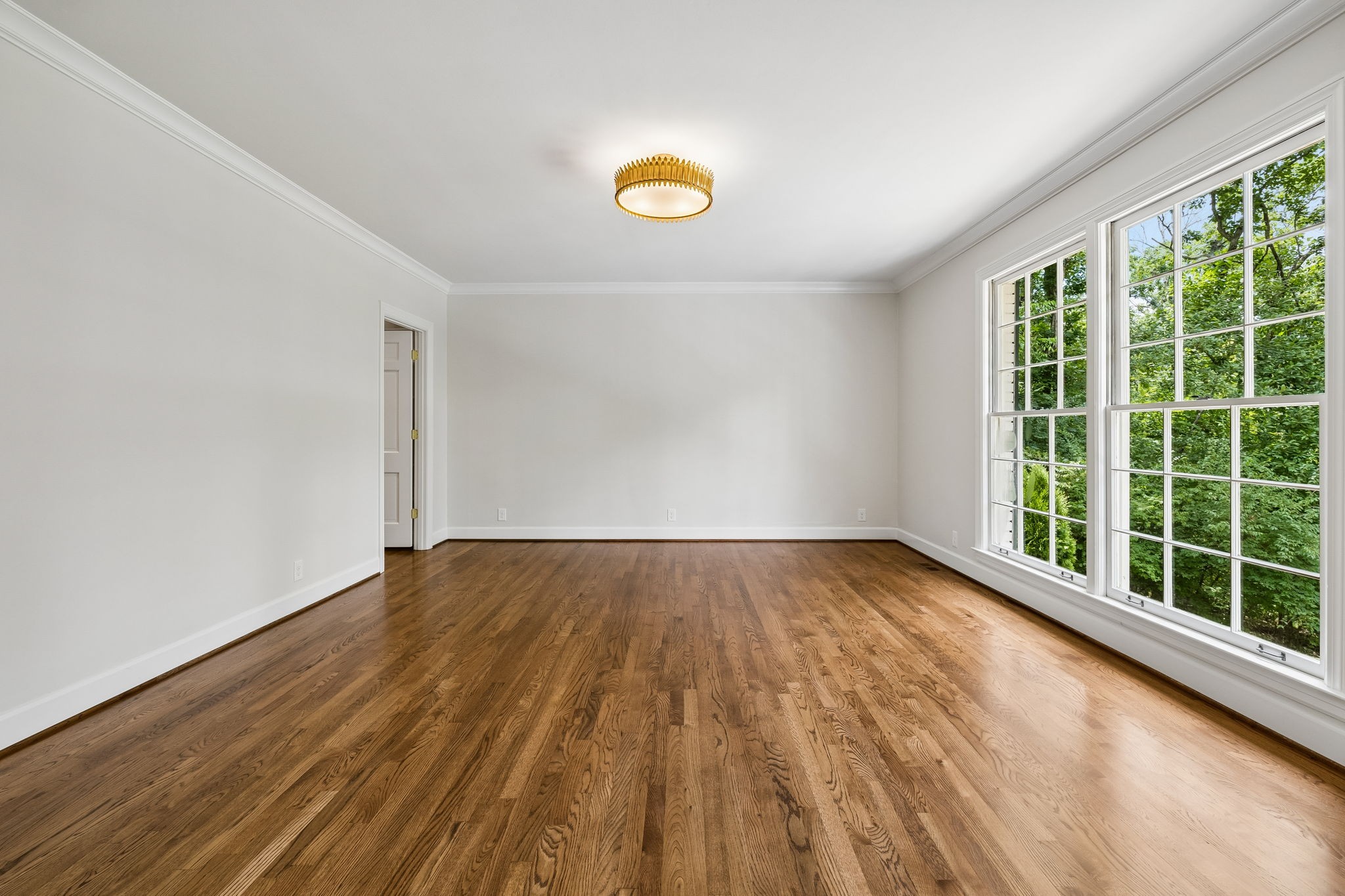 6004 Hillsboro Pike