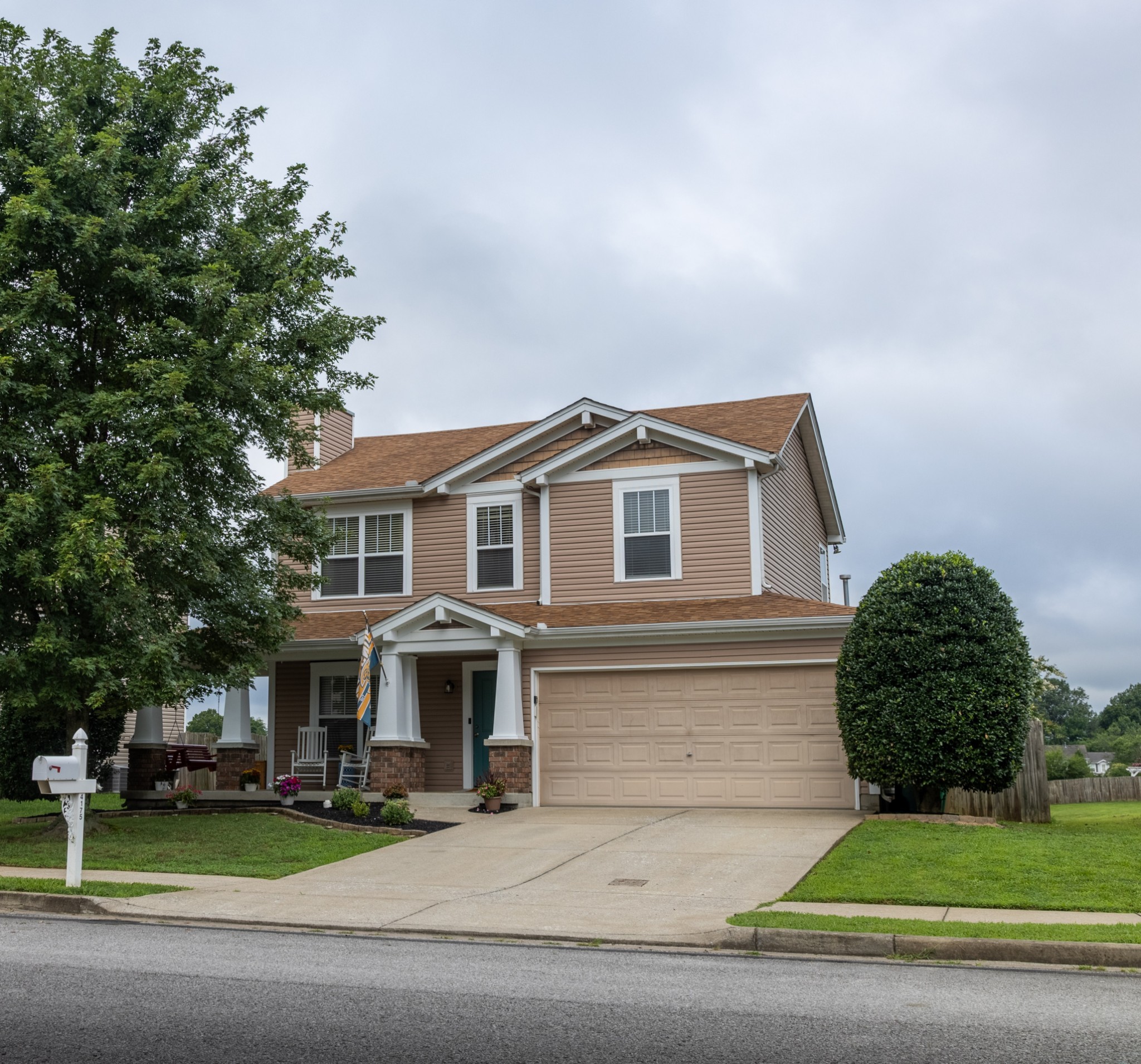 4175 Longfellow Drive