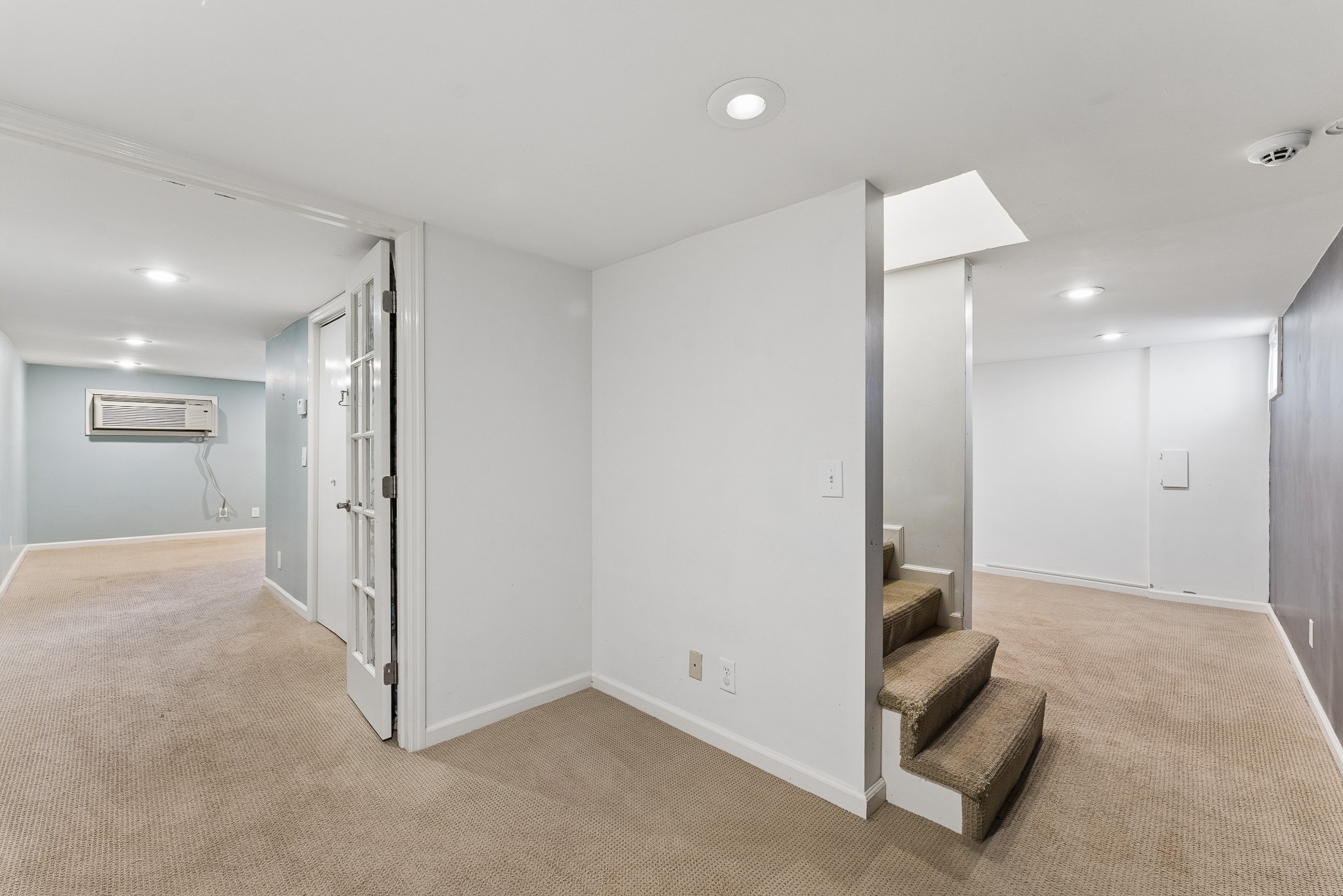 1019 Battlefield Dr