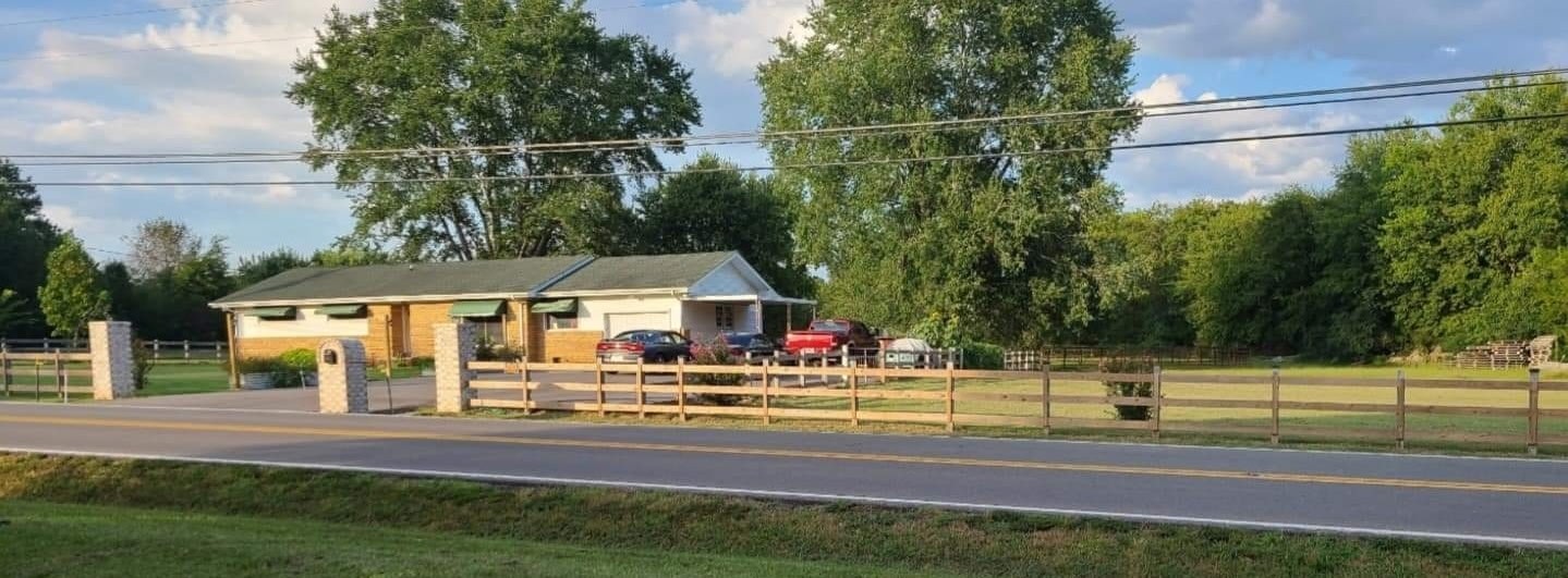 2897 Bradyville Pike