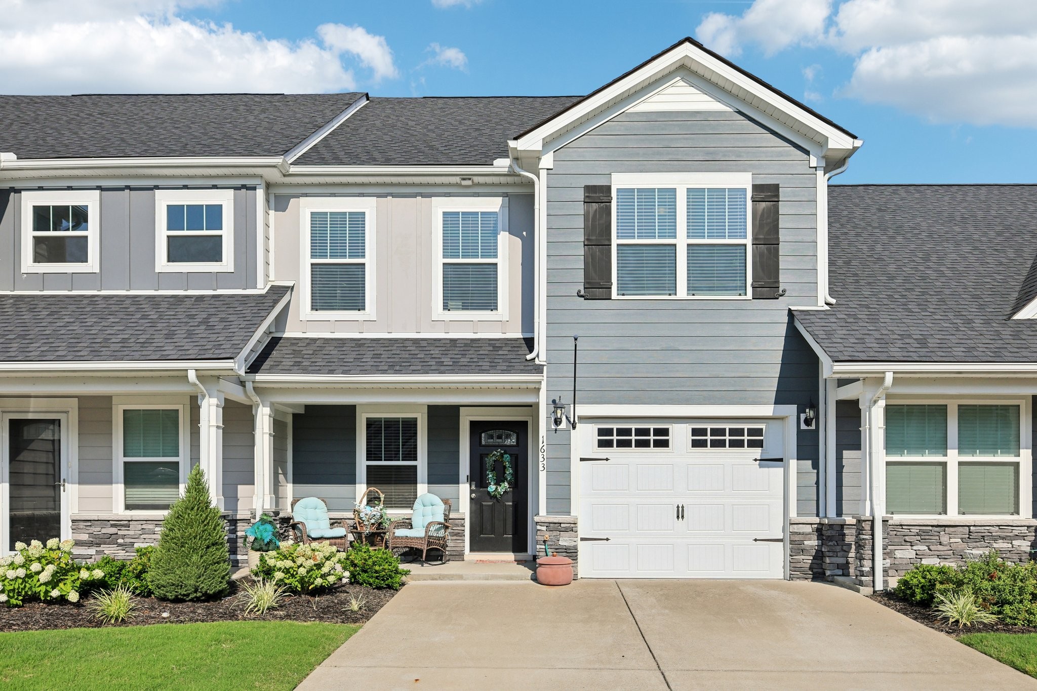 1633 Calypso Dr