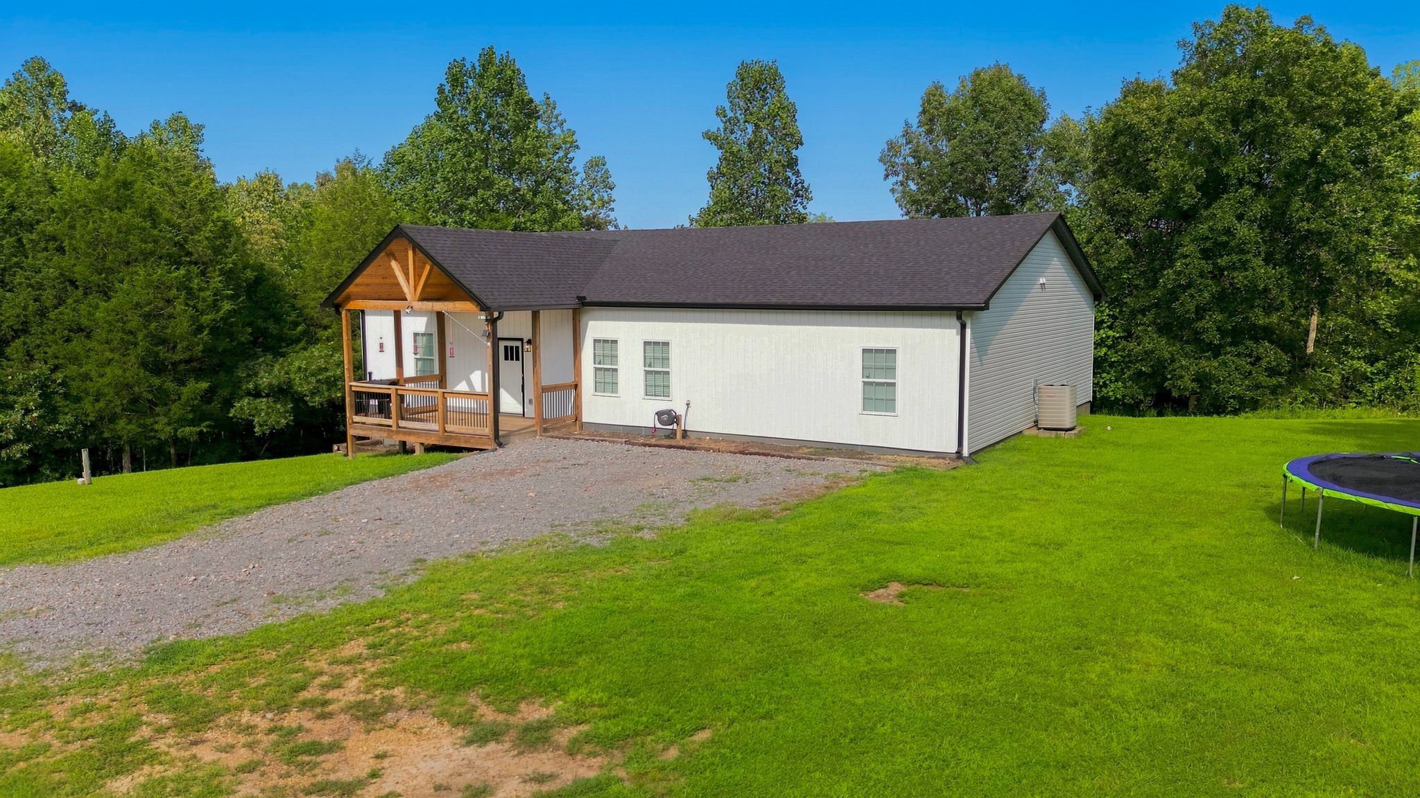 4251 Old Metal Rd