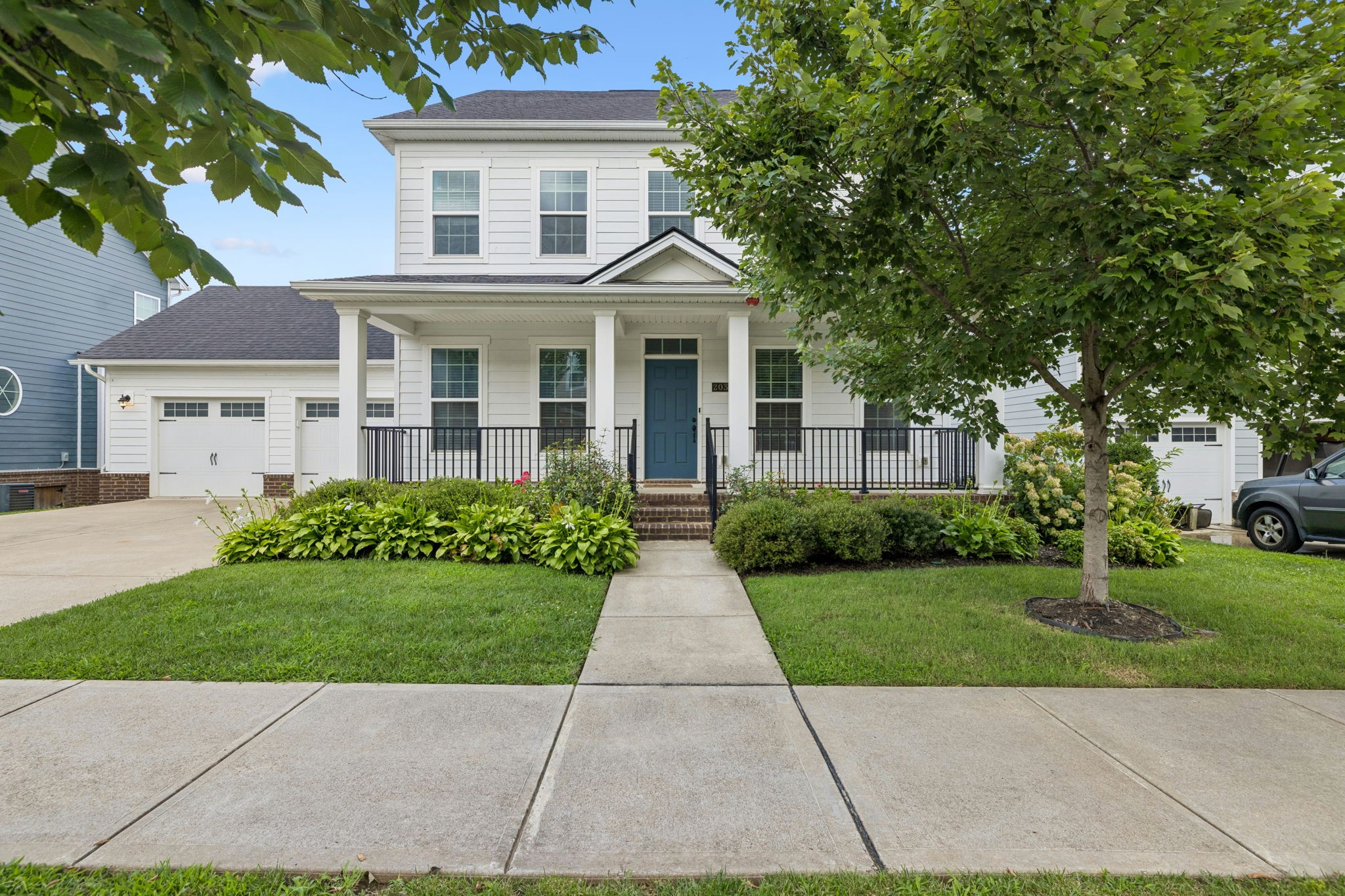 2030 Oglethorpe Dr