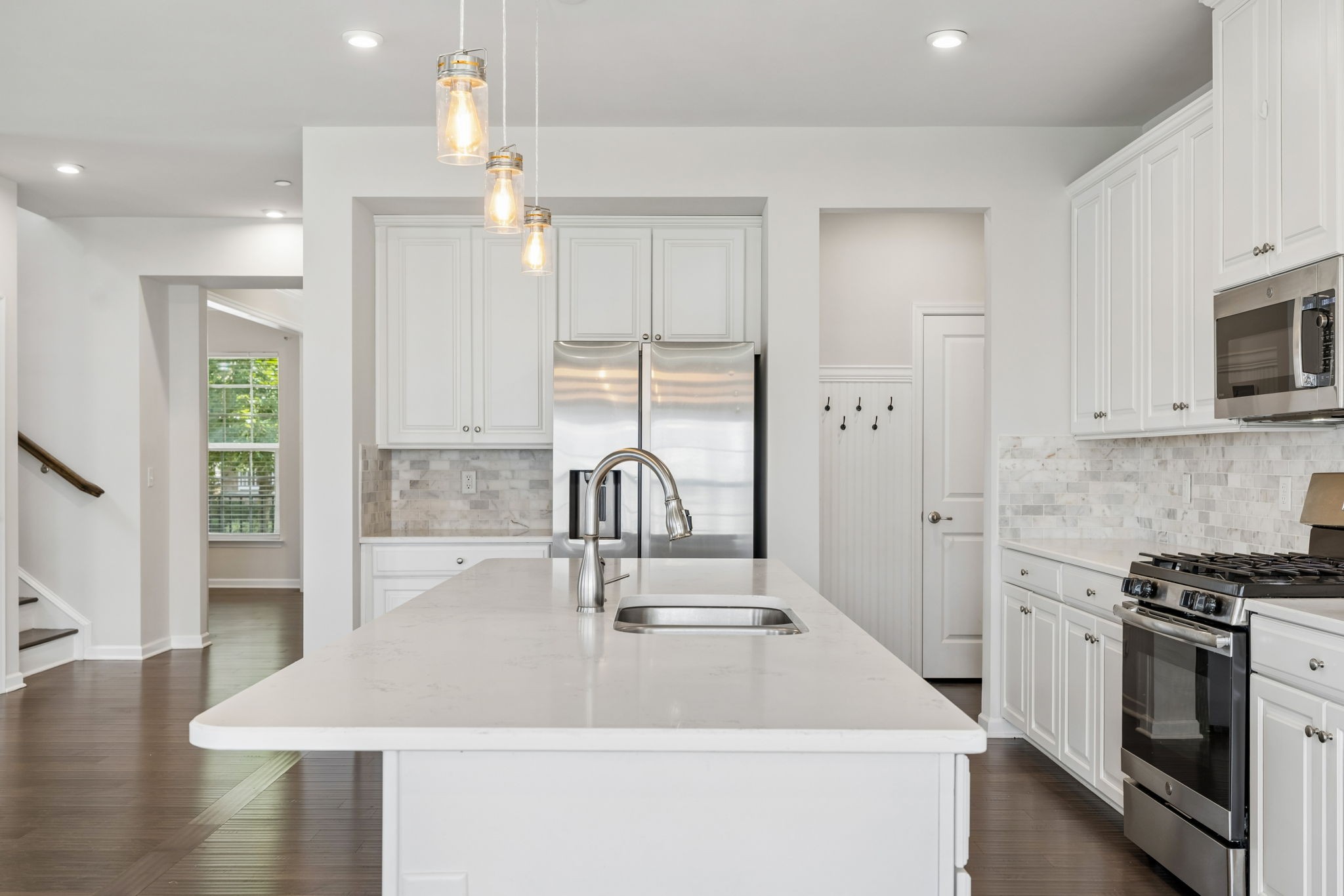 2030 Oglethorpe Dr