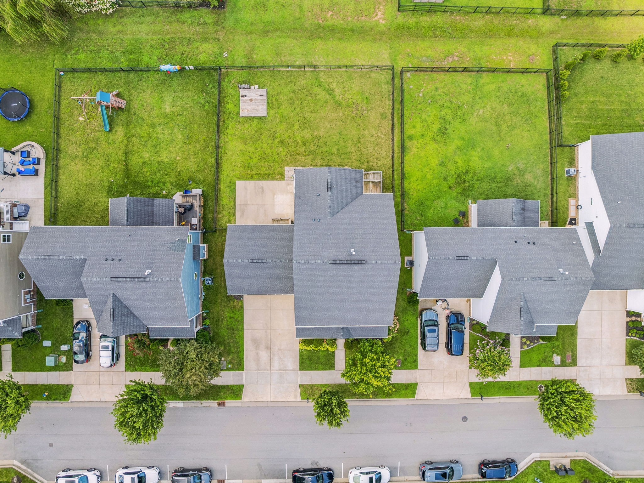 2030 Oglethorpe Dr