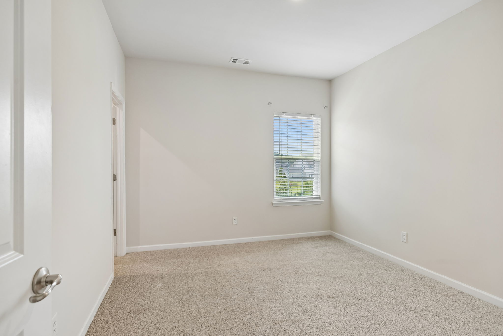 2030 Oglethorpe Dr