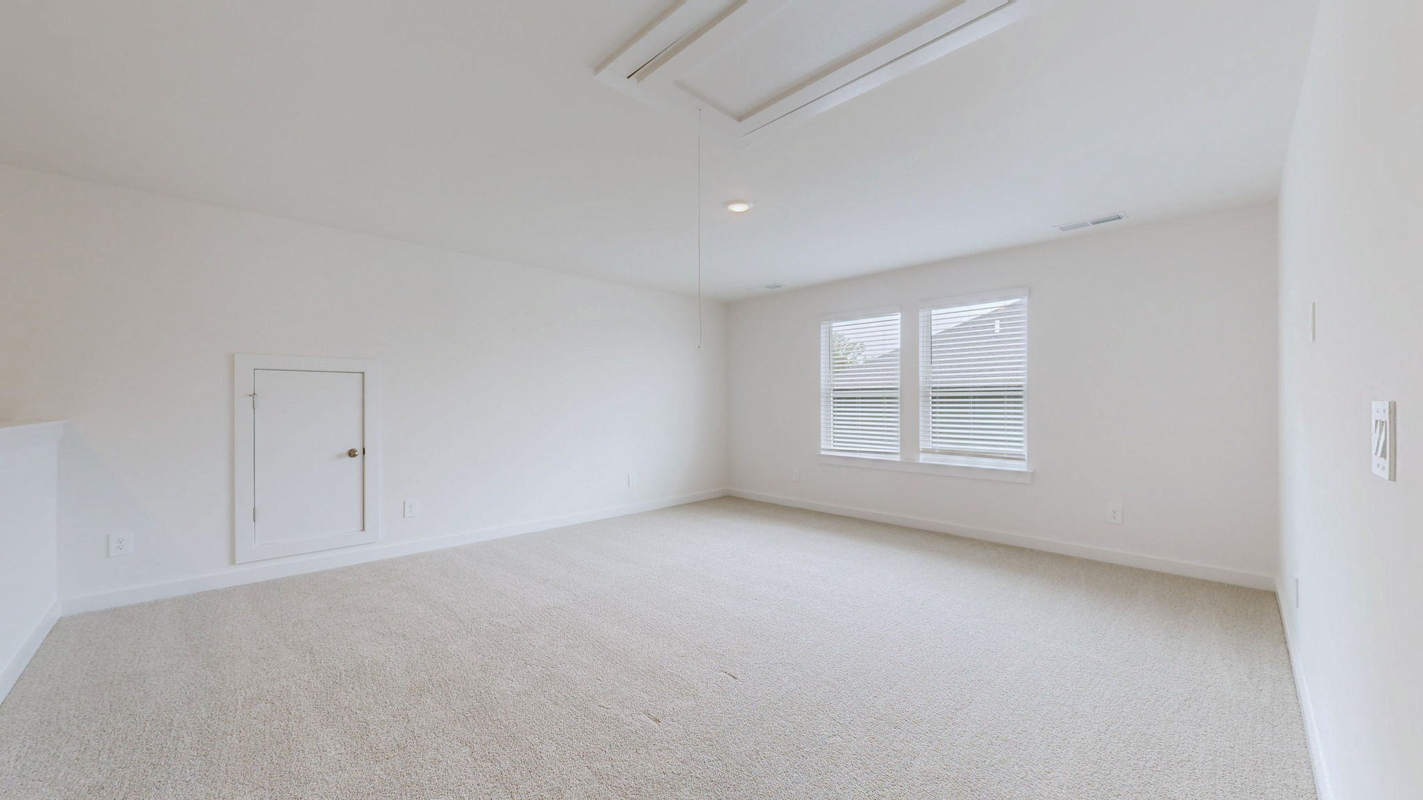 418 Long Dr