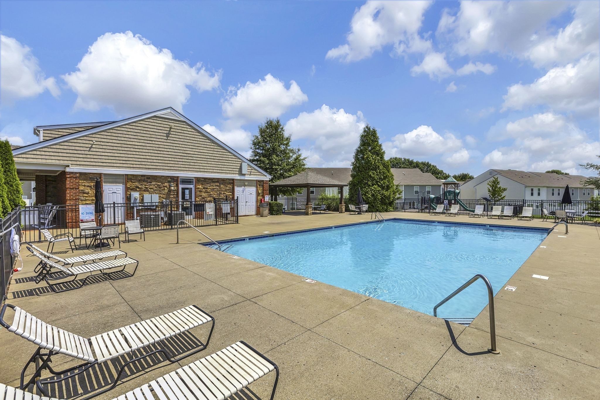 1055 Somerset Springs Dr