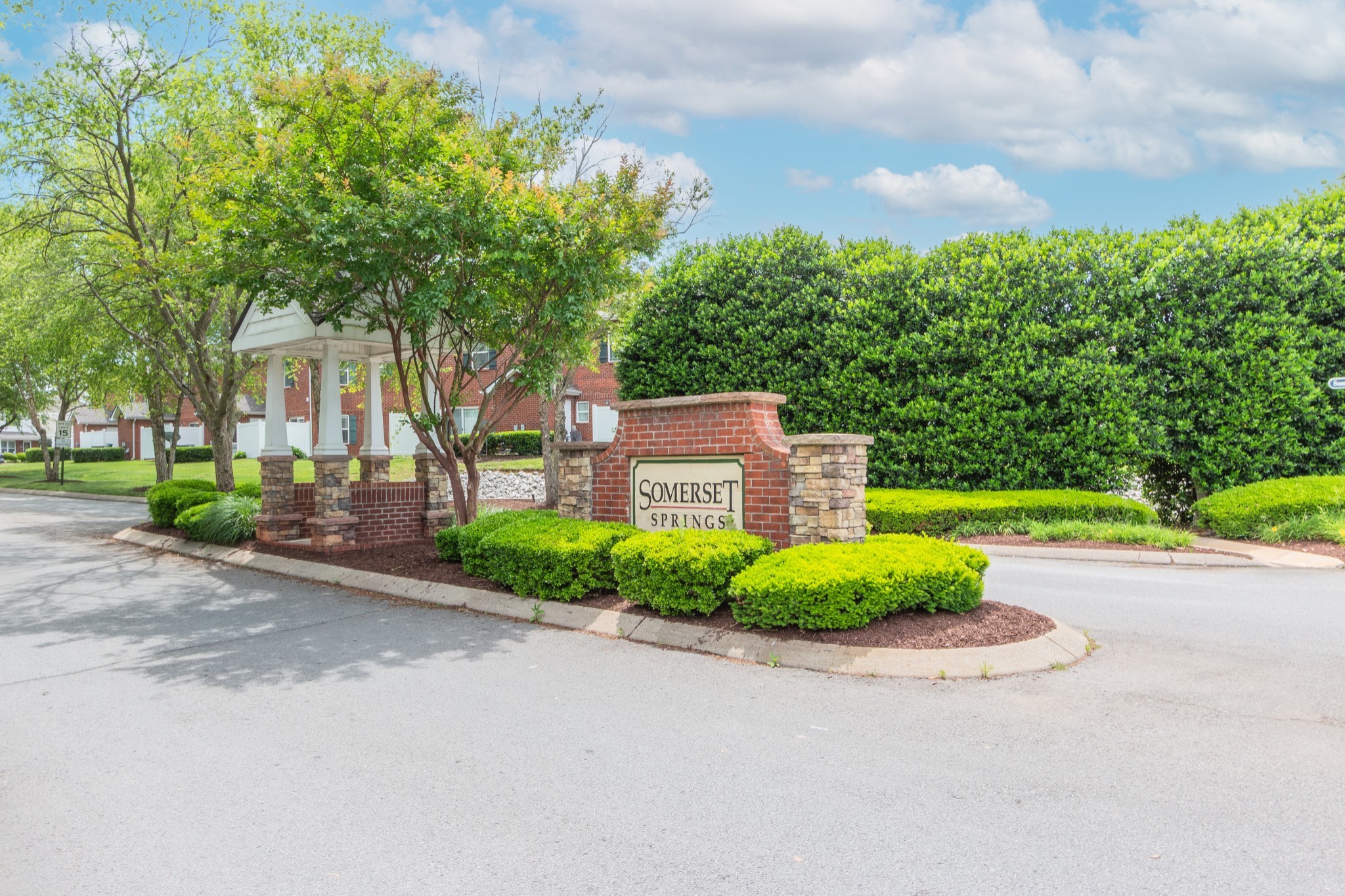 1055 Somerset Springs Dr