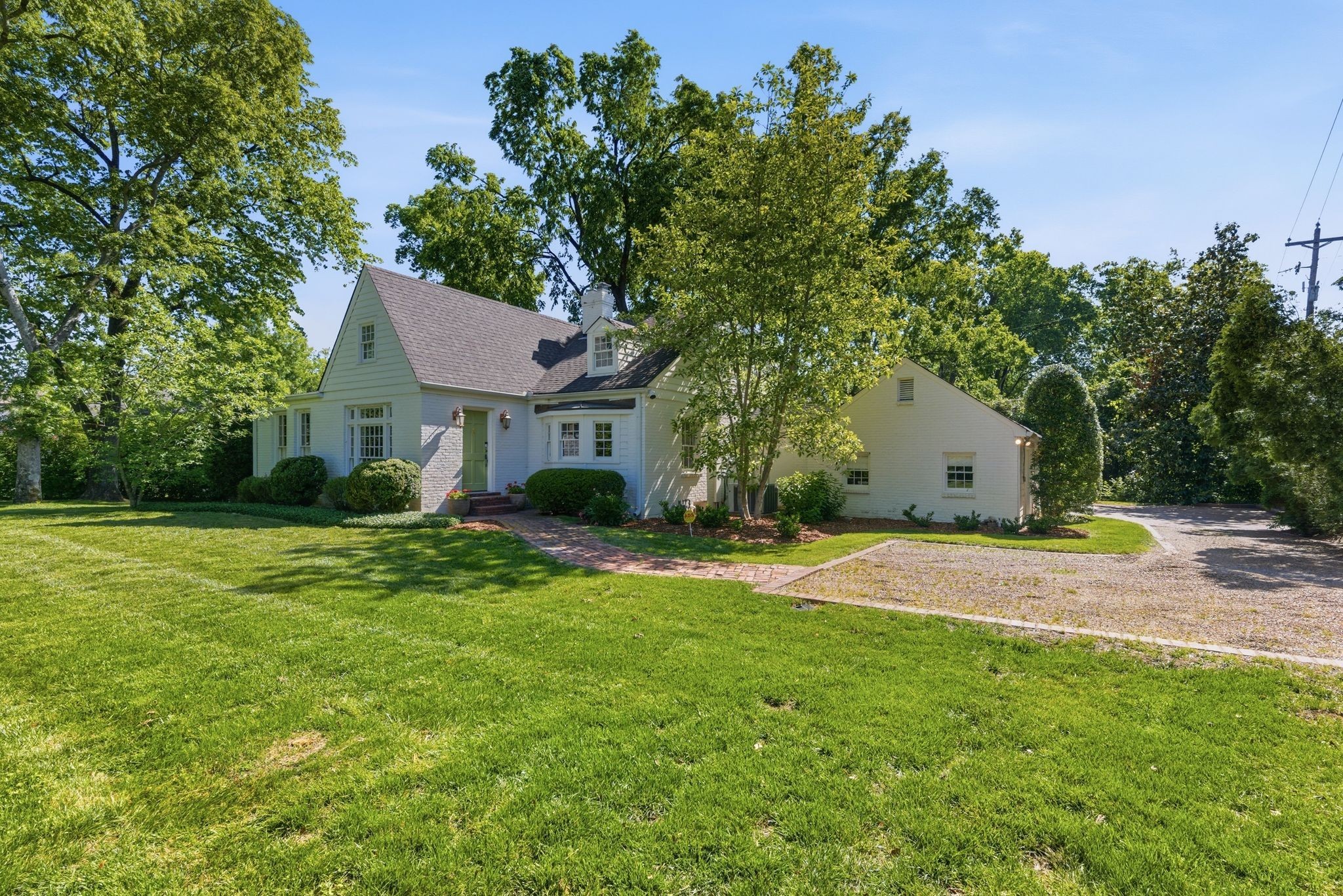200 Brookfield Ave