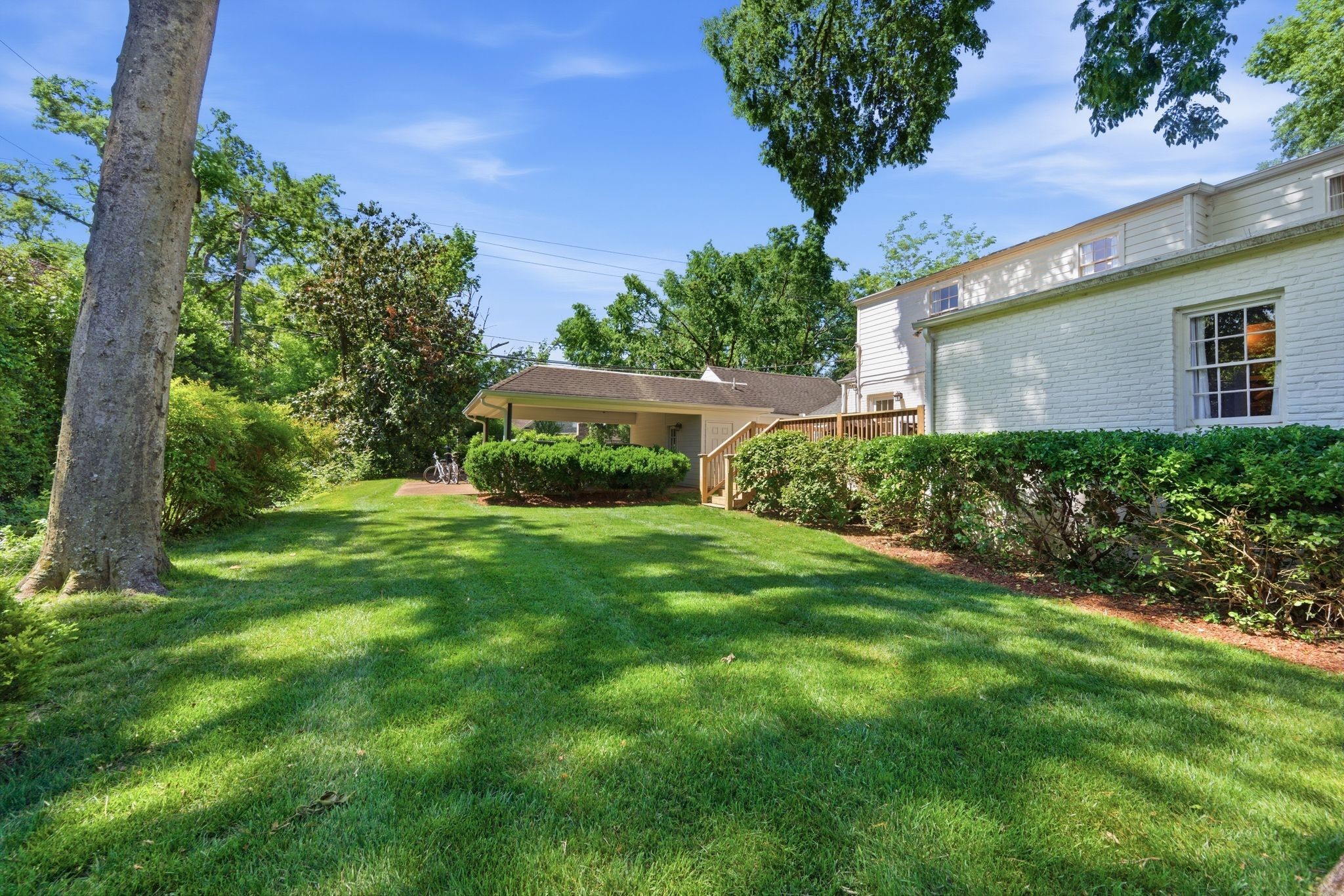 200 Brookfield Ave
