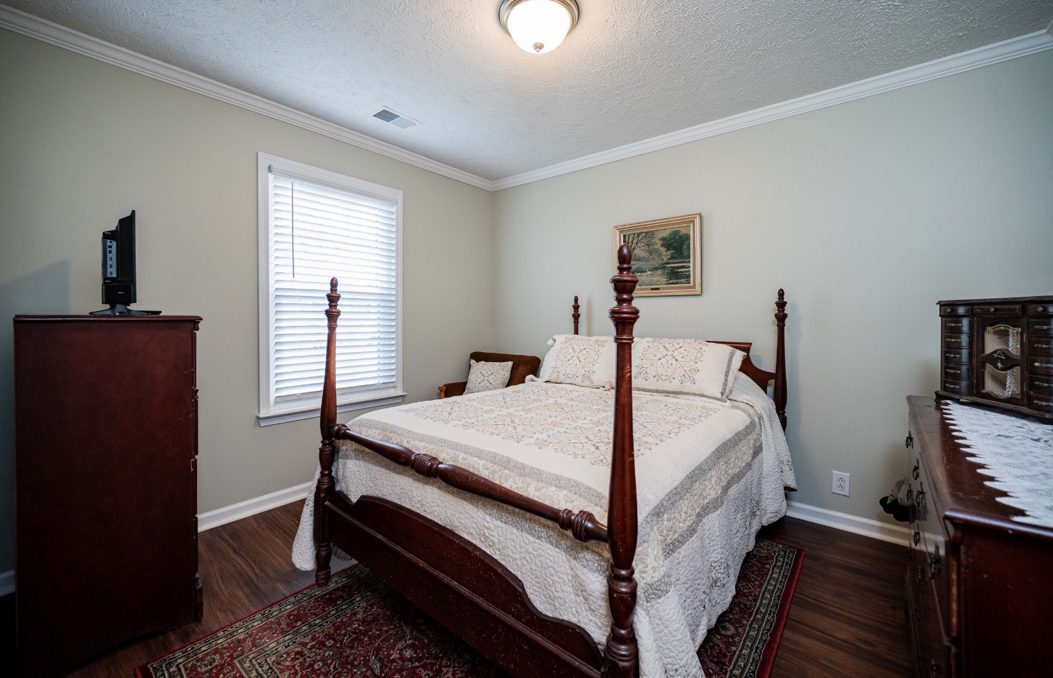 1205 Edgewood Ct
