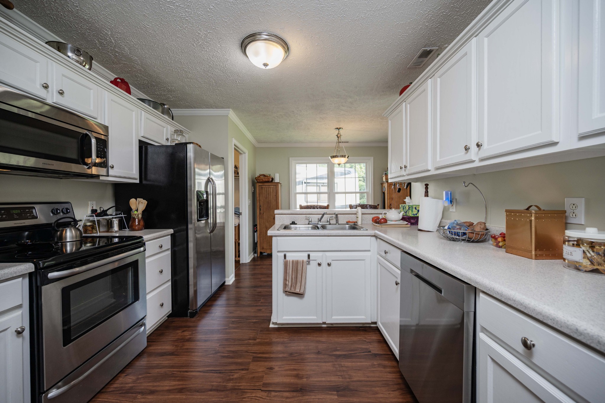 1205 Edgewood Ct