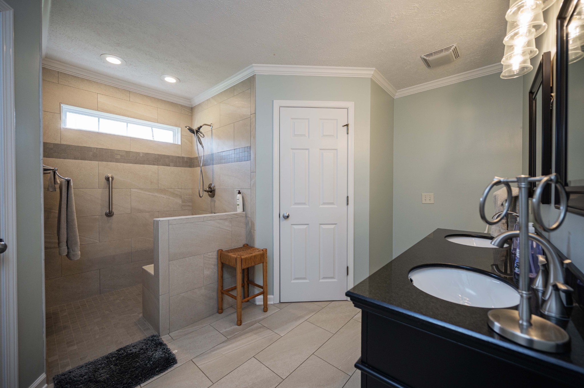 1205 Edgewood Ct