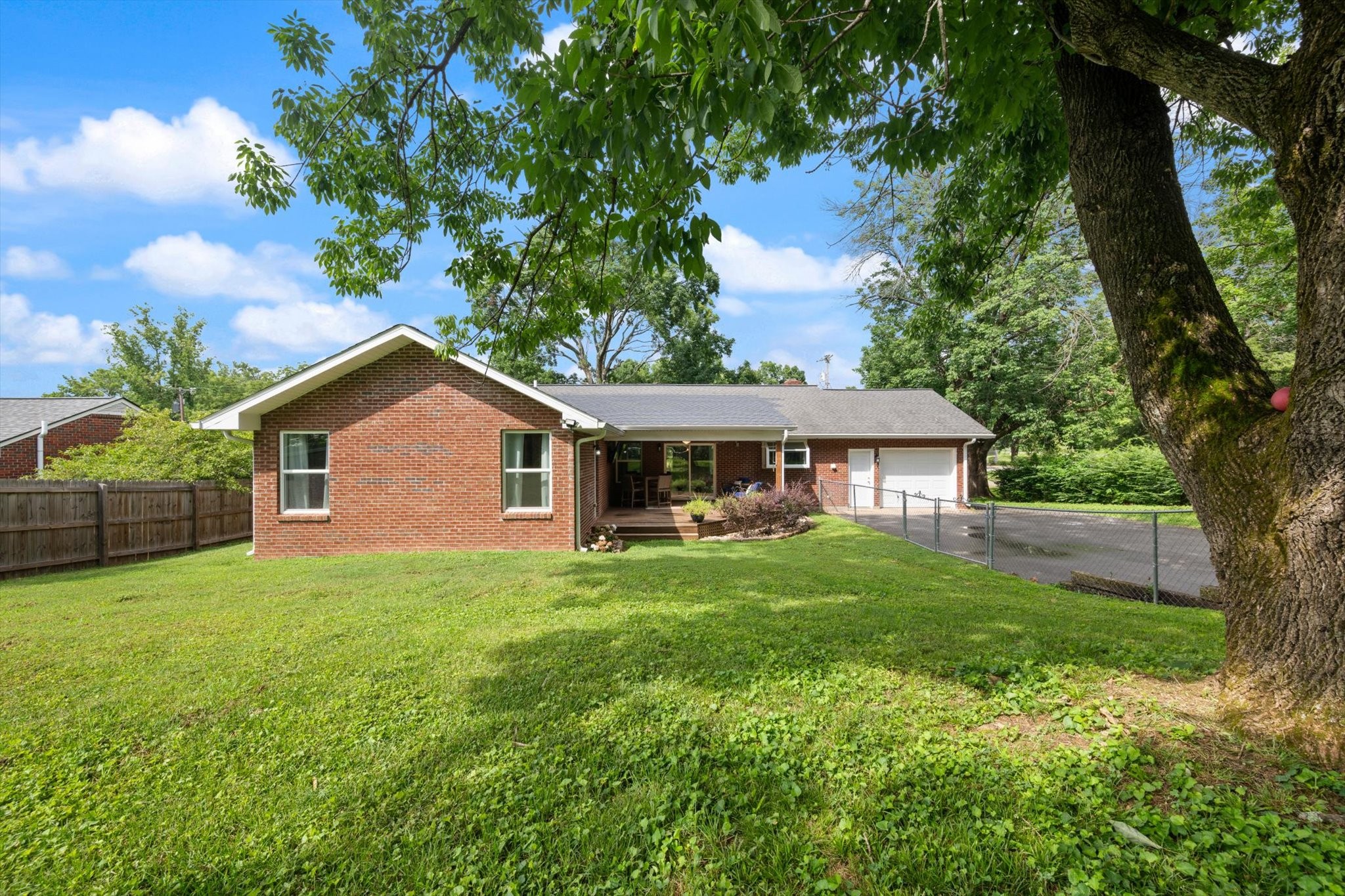 3109 Hunters Hill Rd