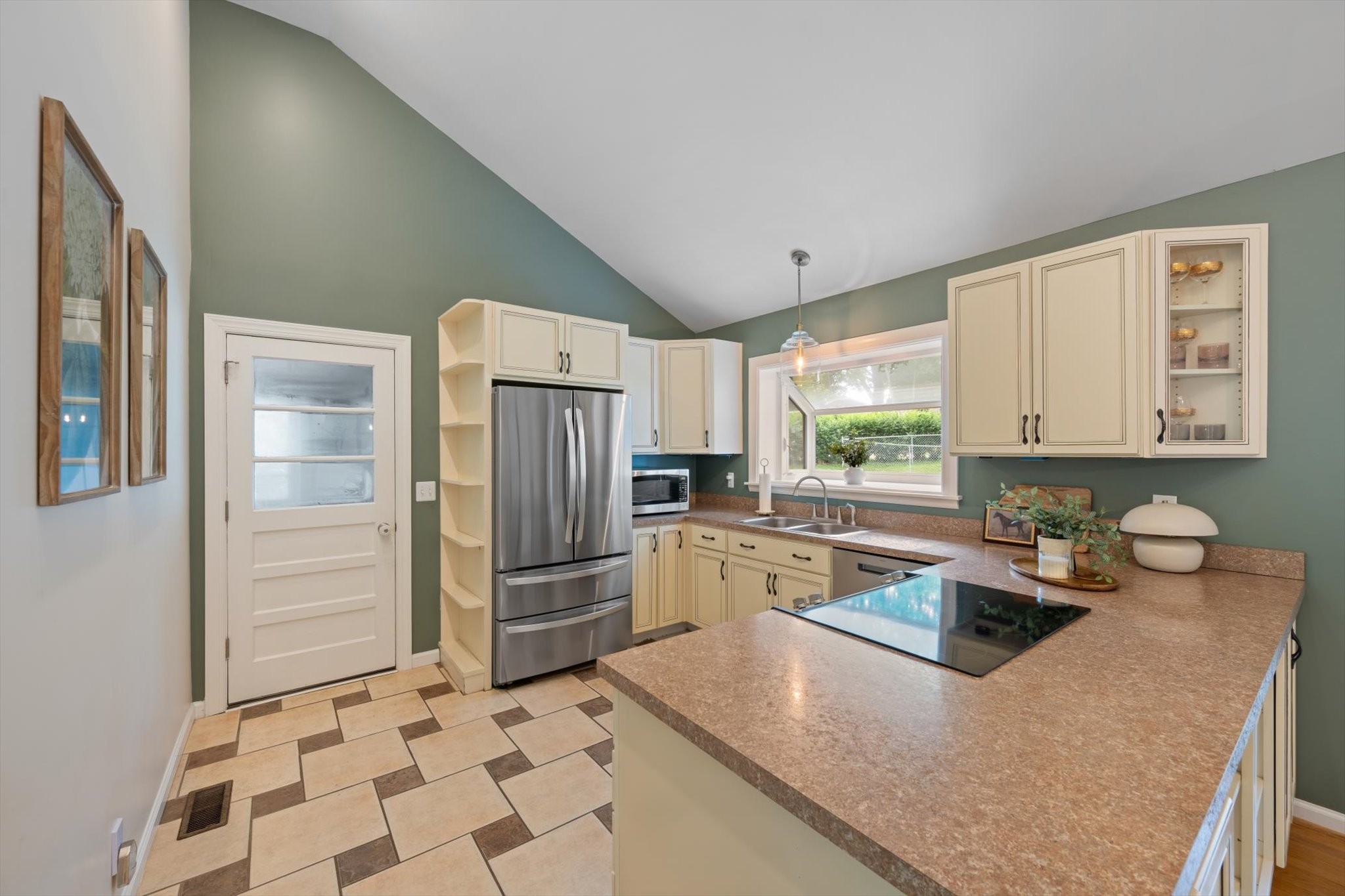 3109 Hunters Hill Rd