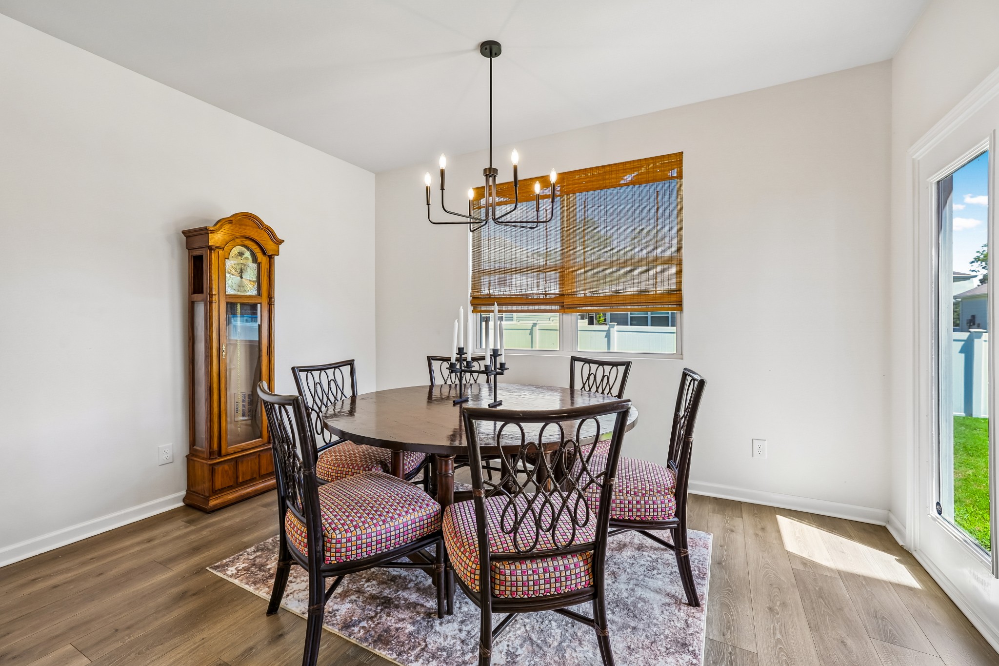 213 River Forest Dr