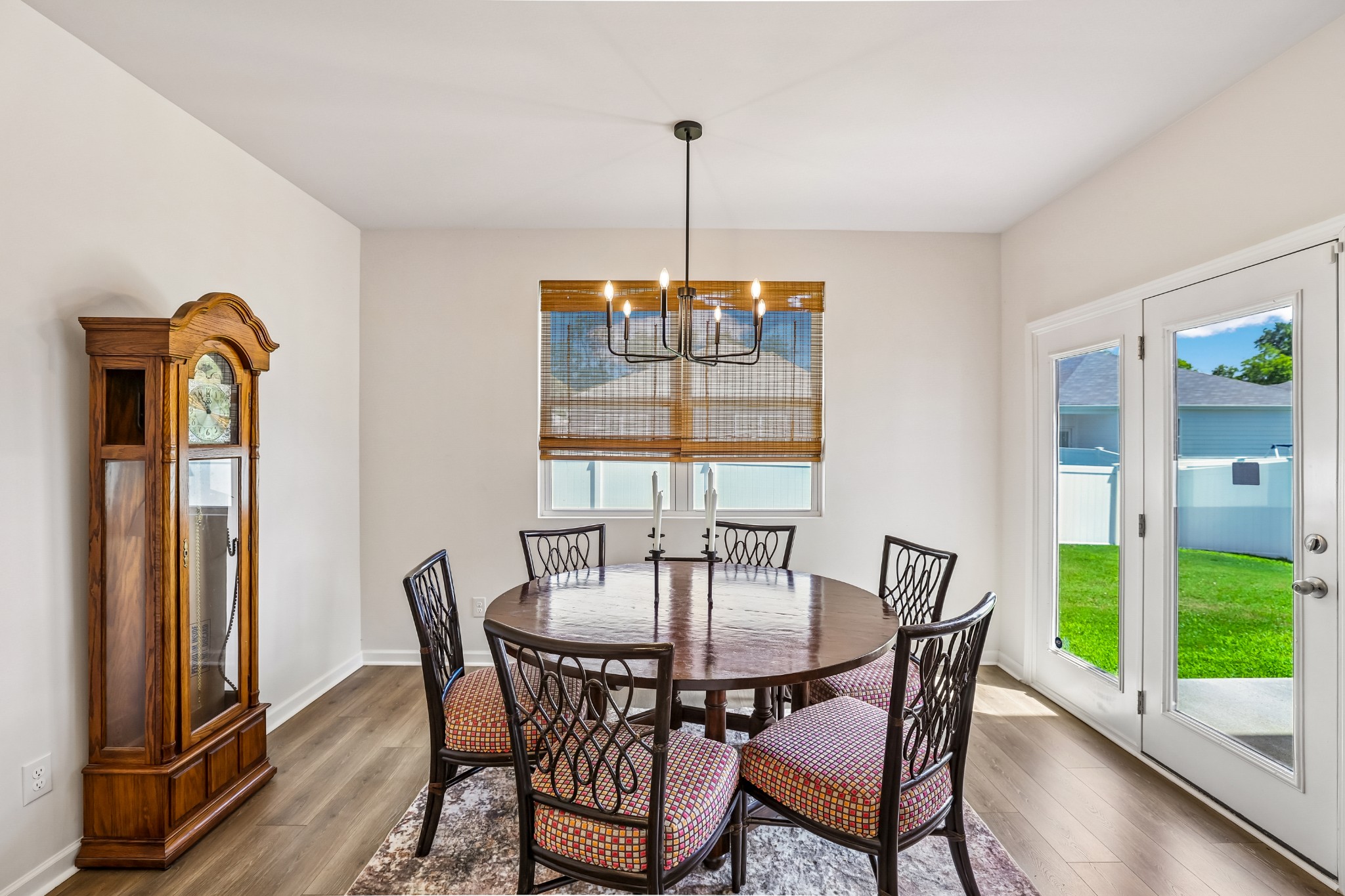 213 River Forest Dr