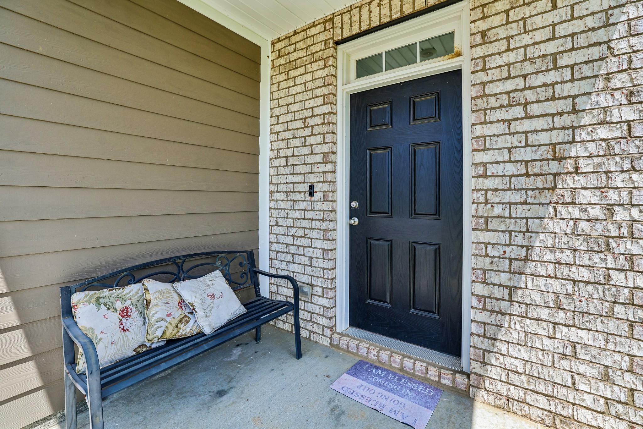 213 River Forest Dr