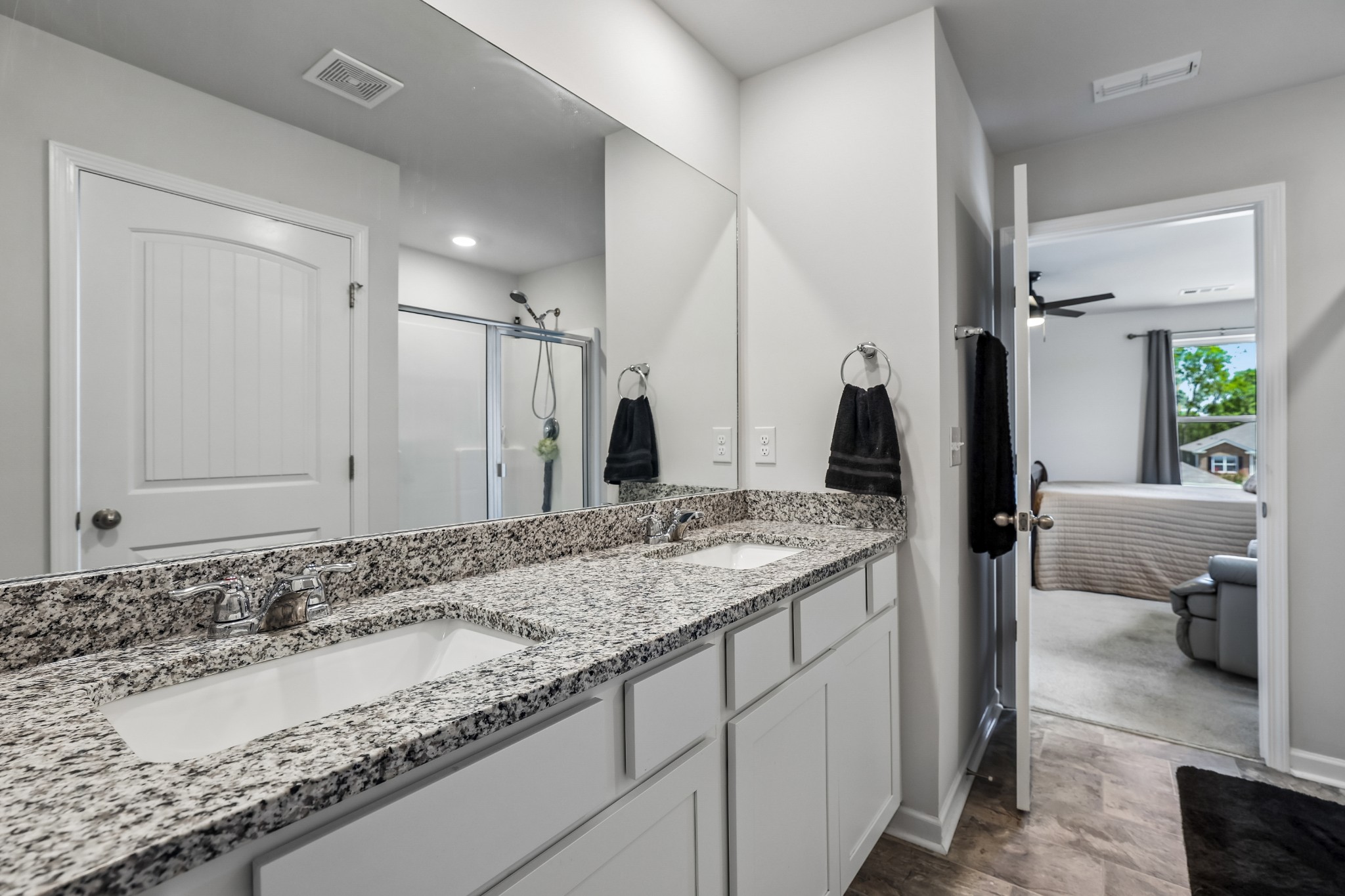 213 River Forest Dr