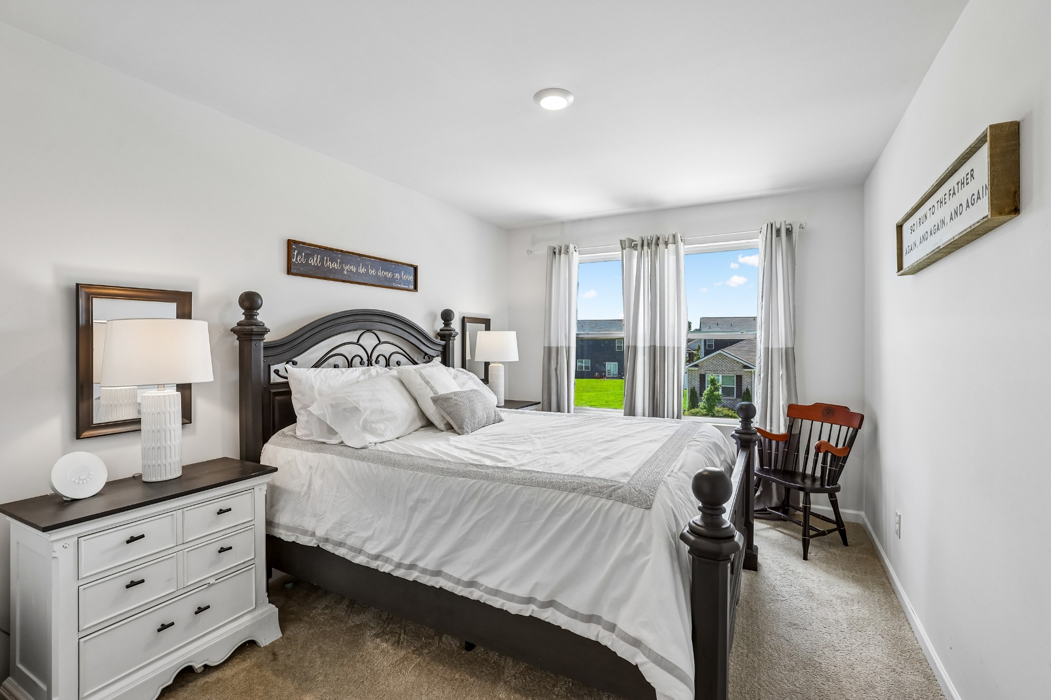 213 River Forest Dr